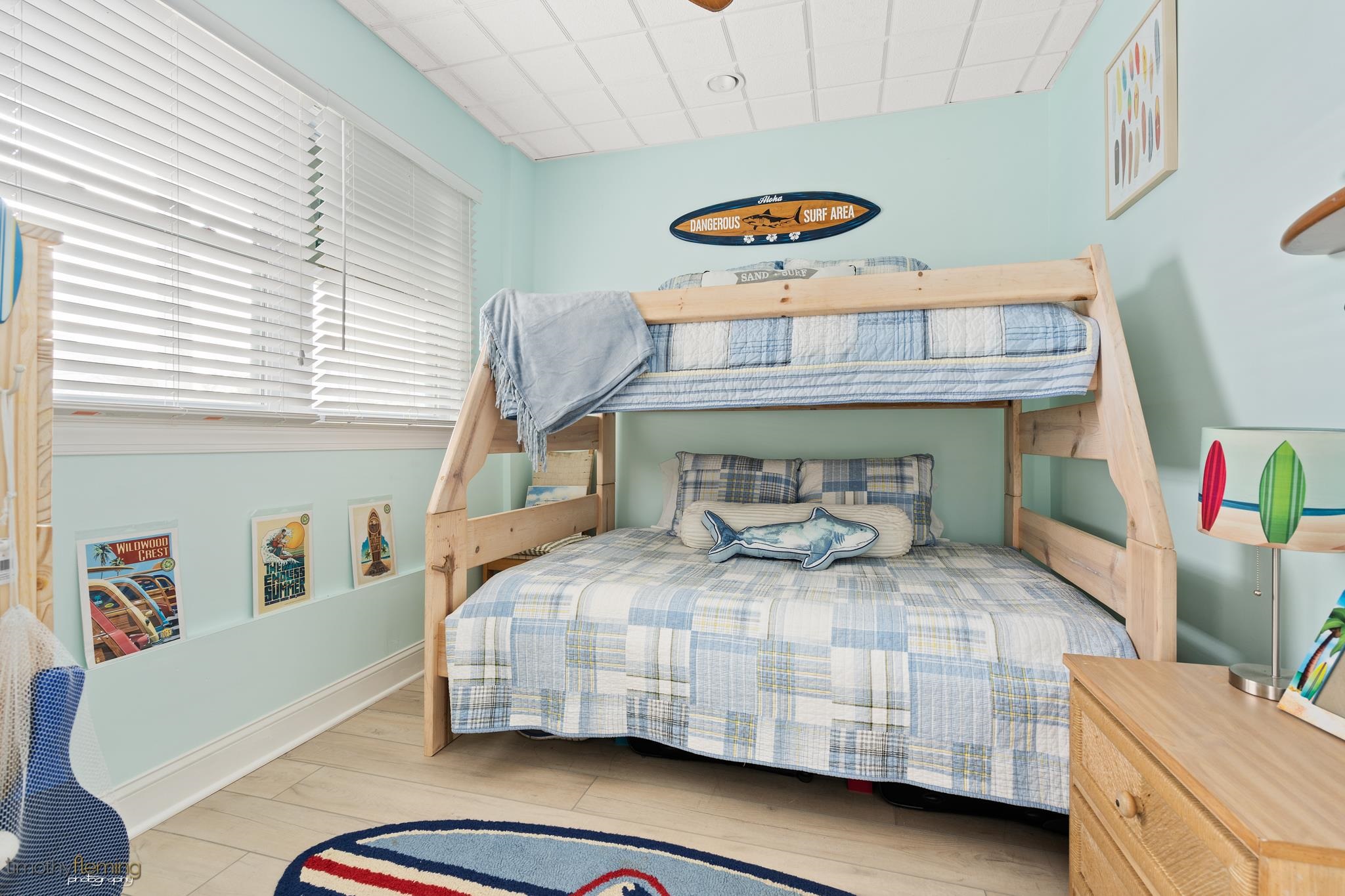 5600 Seaview Avenue Unit: 9