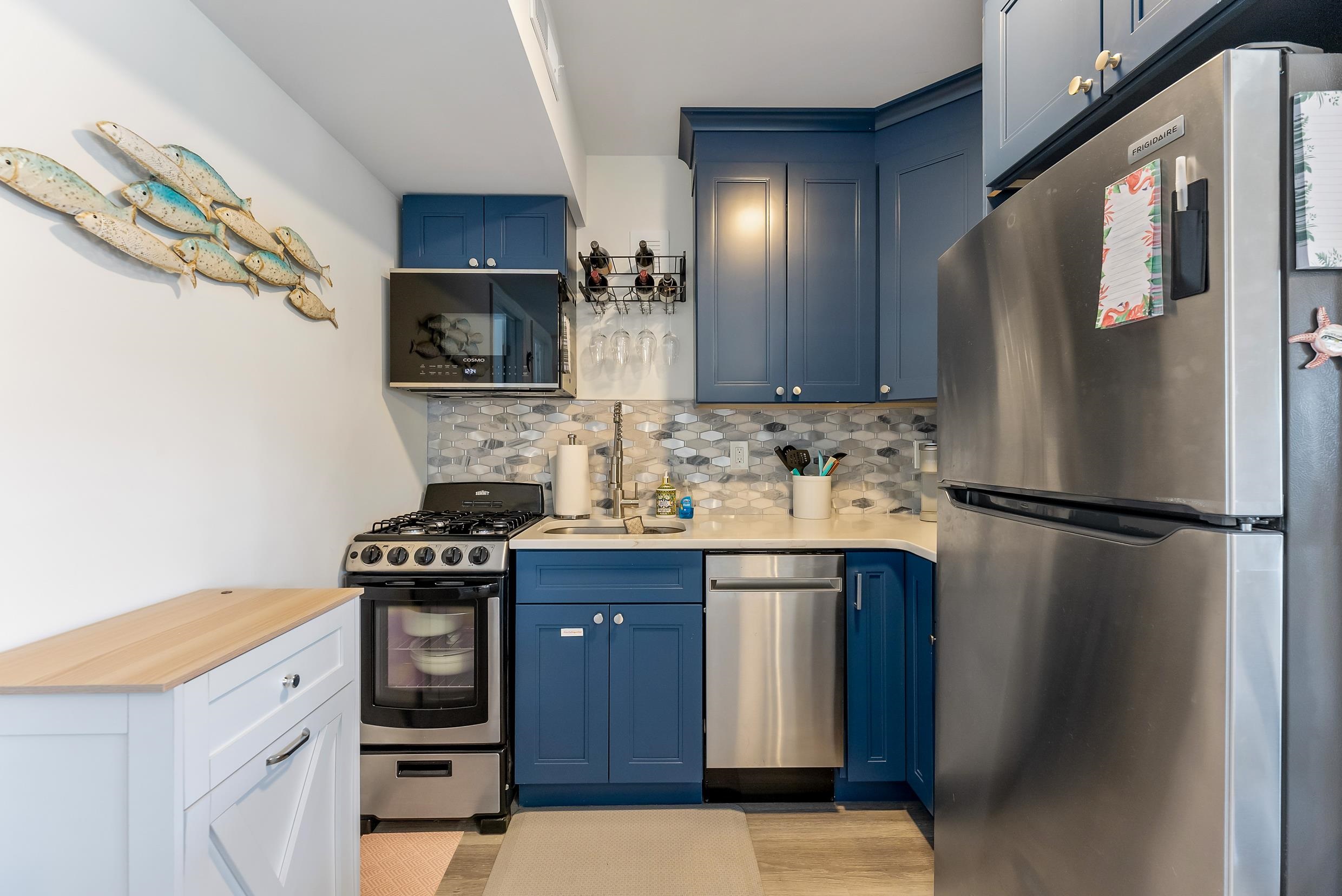 403 E 15th Avenue Unit: 7