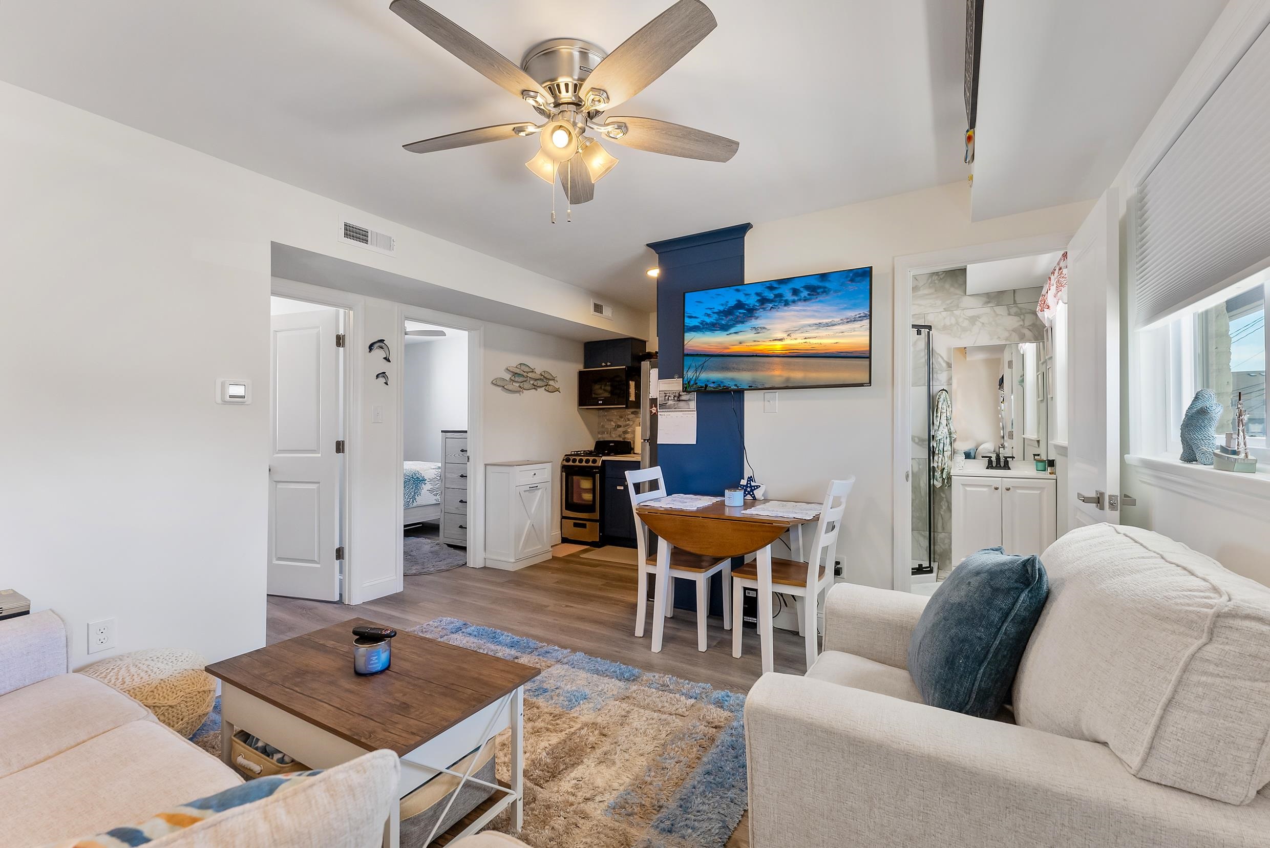 403 E 15th Avenue Unit: 7