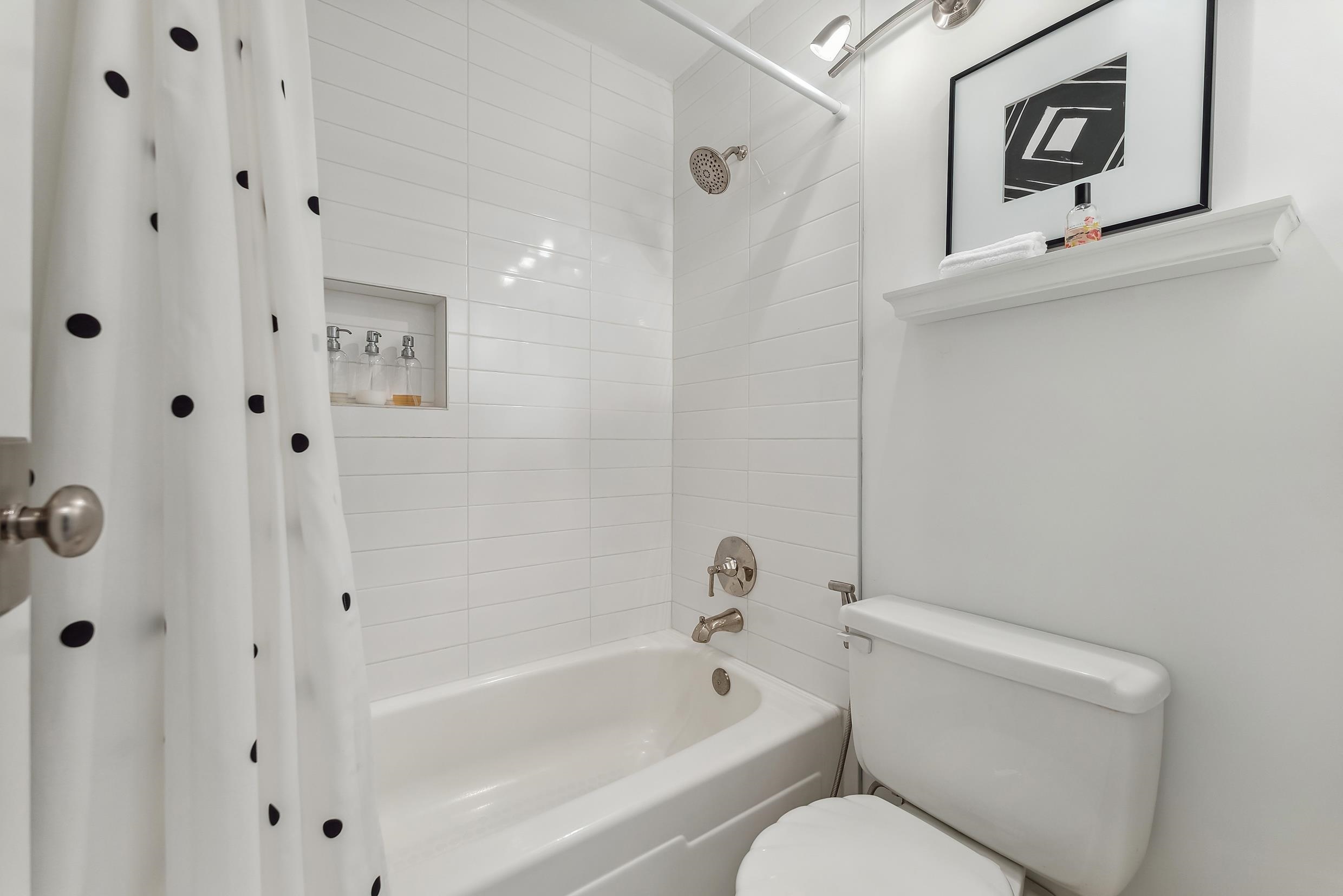 935 Ocean Avenue Unit: 414