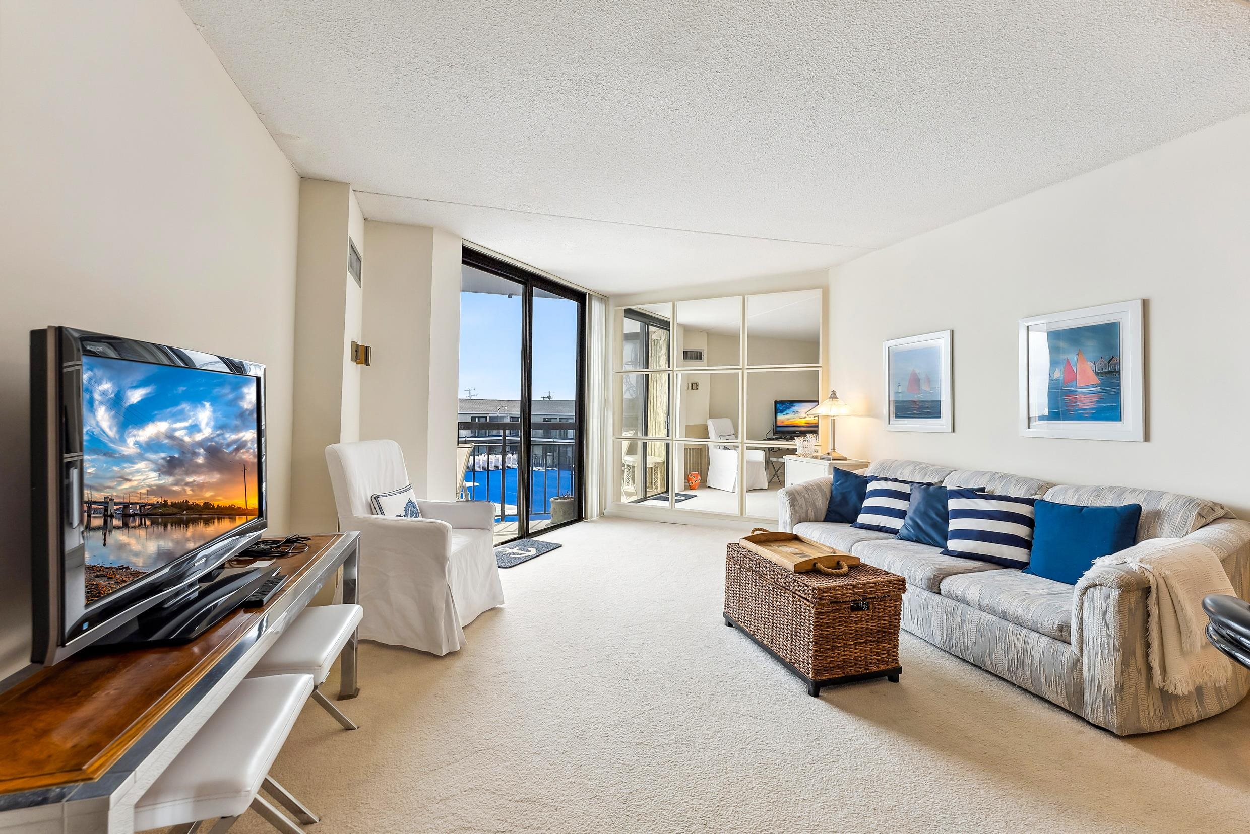 935 Ocean Avenue Unit: 414