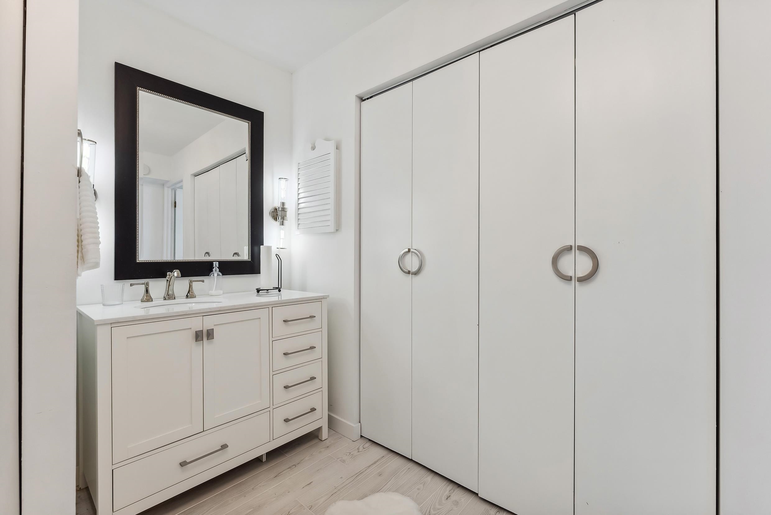 935 Ocean Avenue Unit: 414