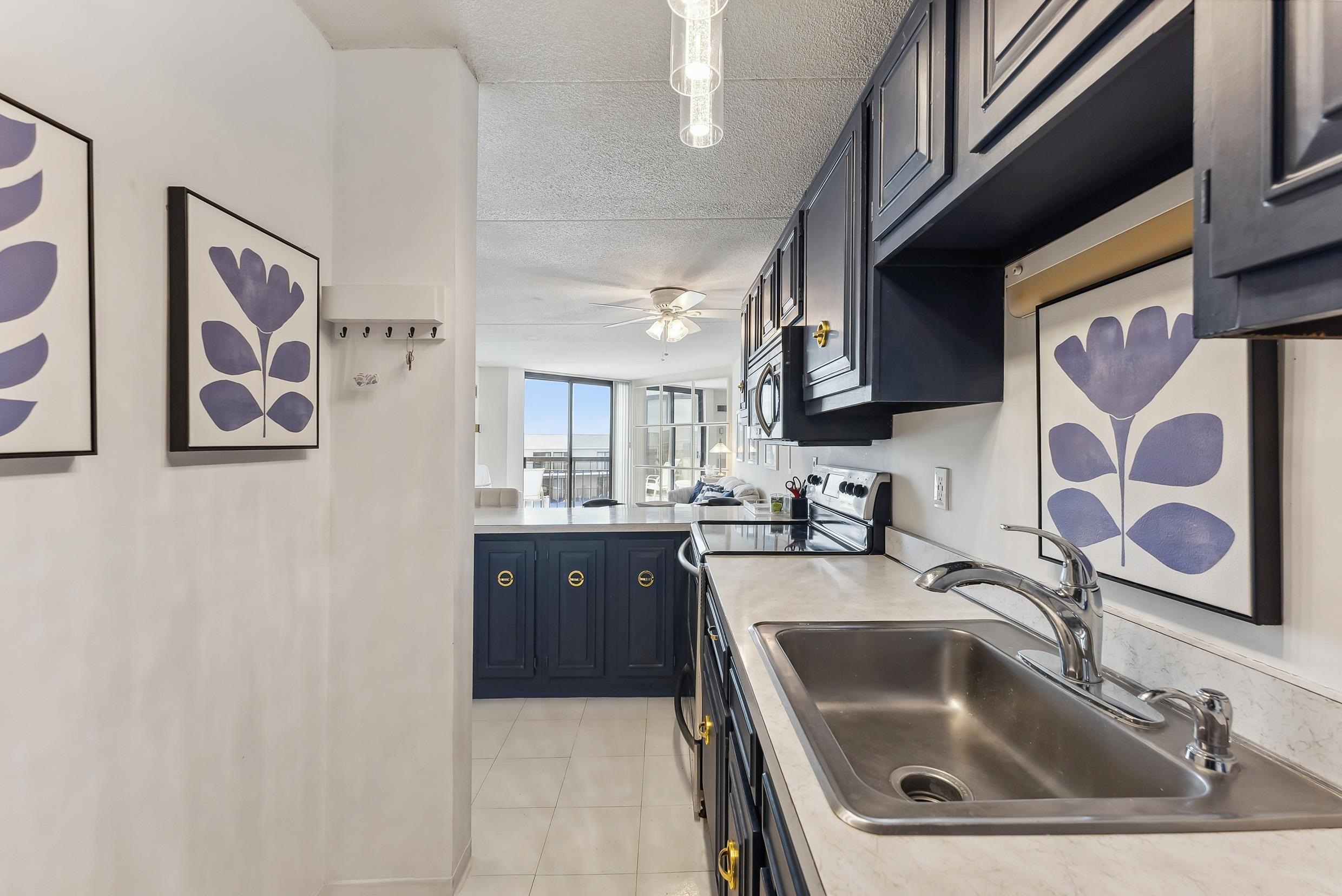 935 Ocean Avenue Unit: 414