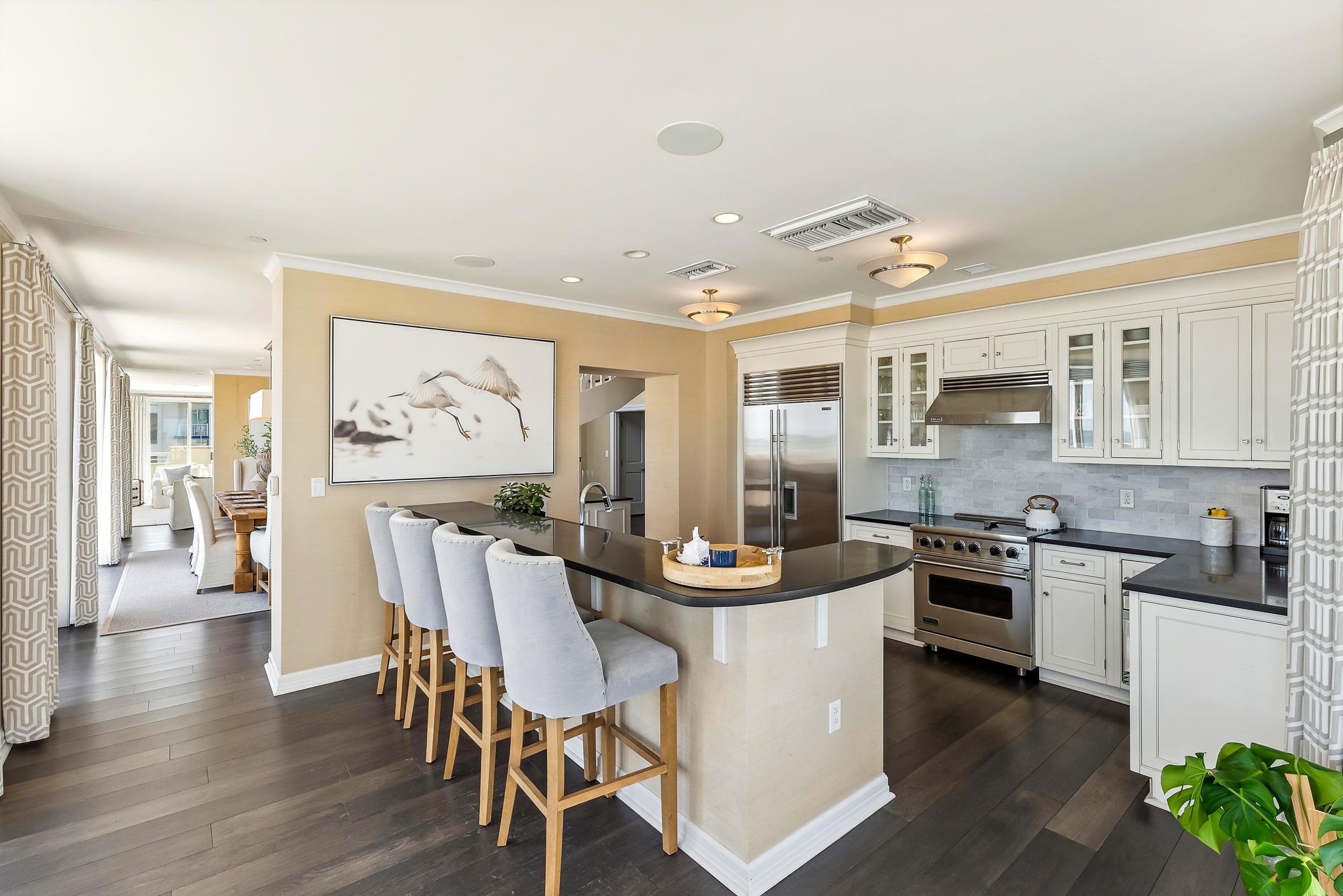 9601 Atlantic Avenue Unit: 413