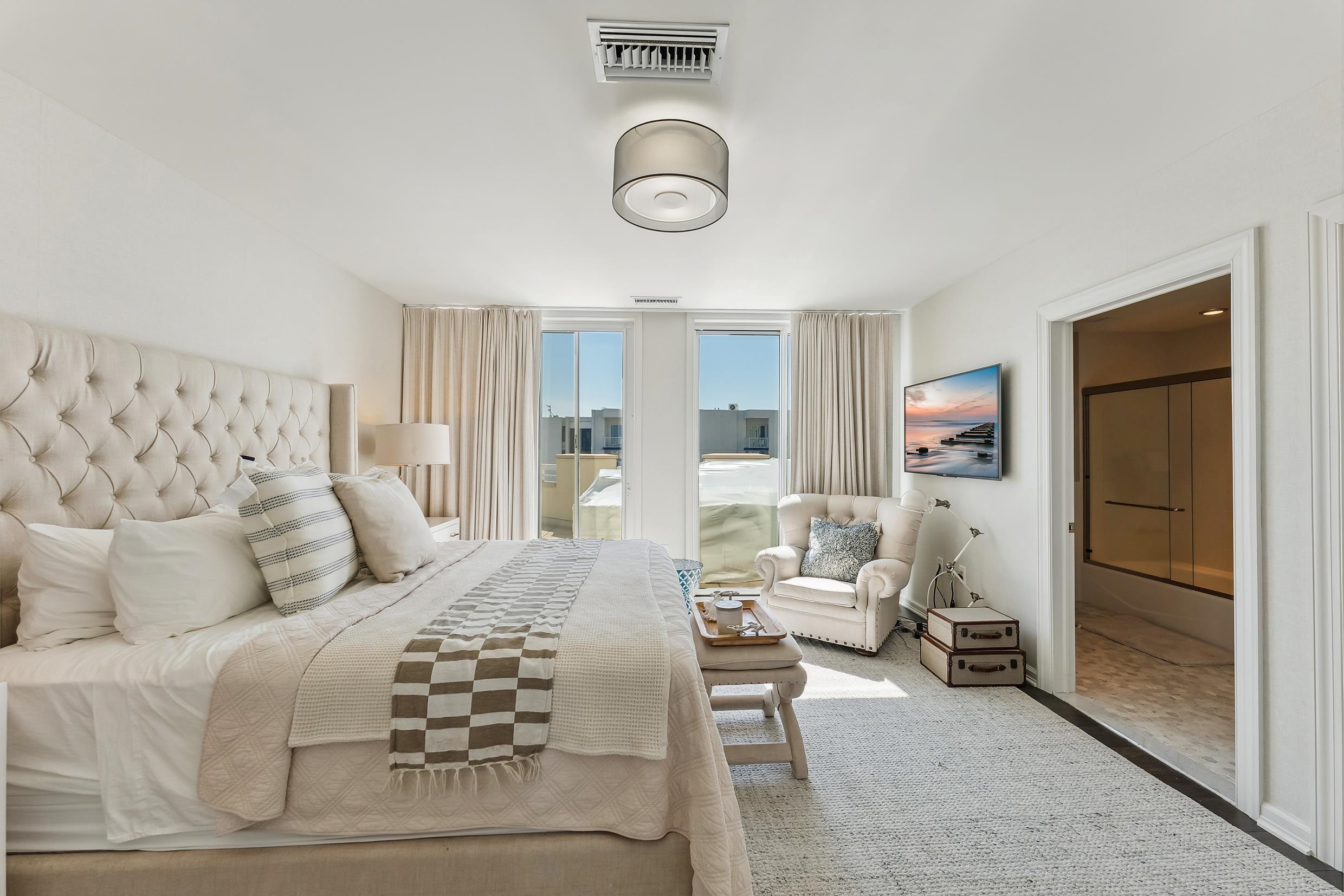 9601 Atlantic Avenue Unit: 413