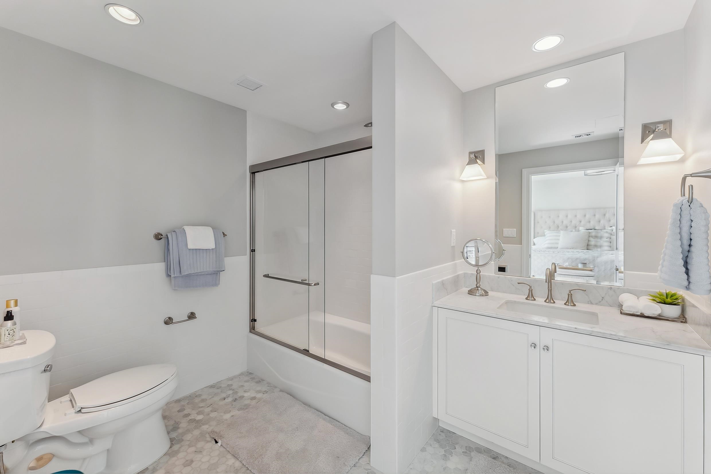 9601 Atlantic Avenue Unit: 413