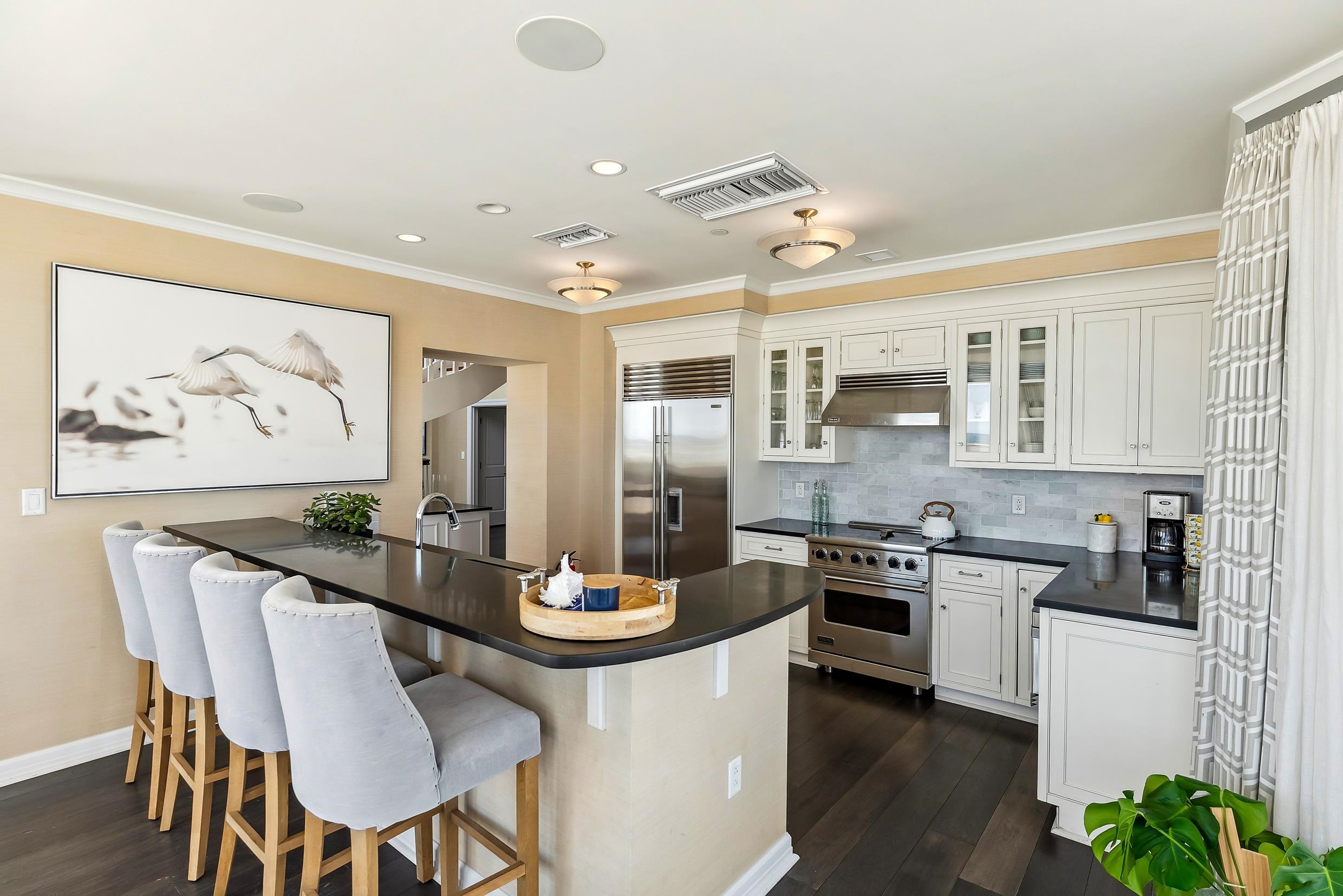 9601 Atlantic Avenue Unit: 413