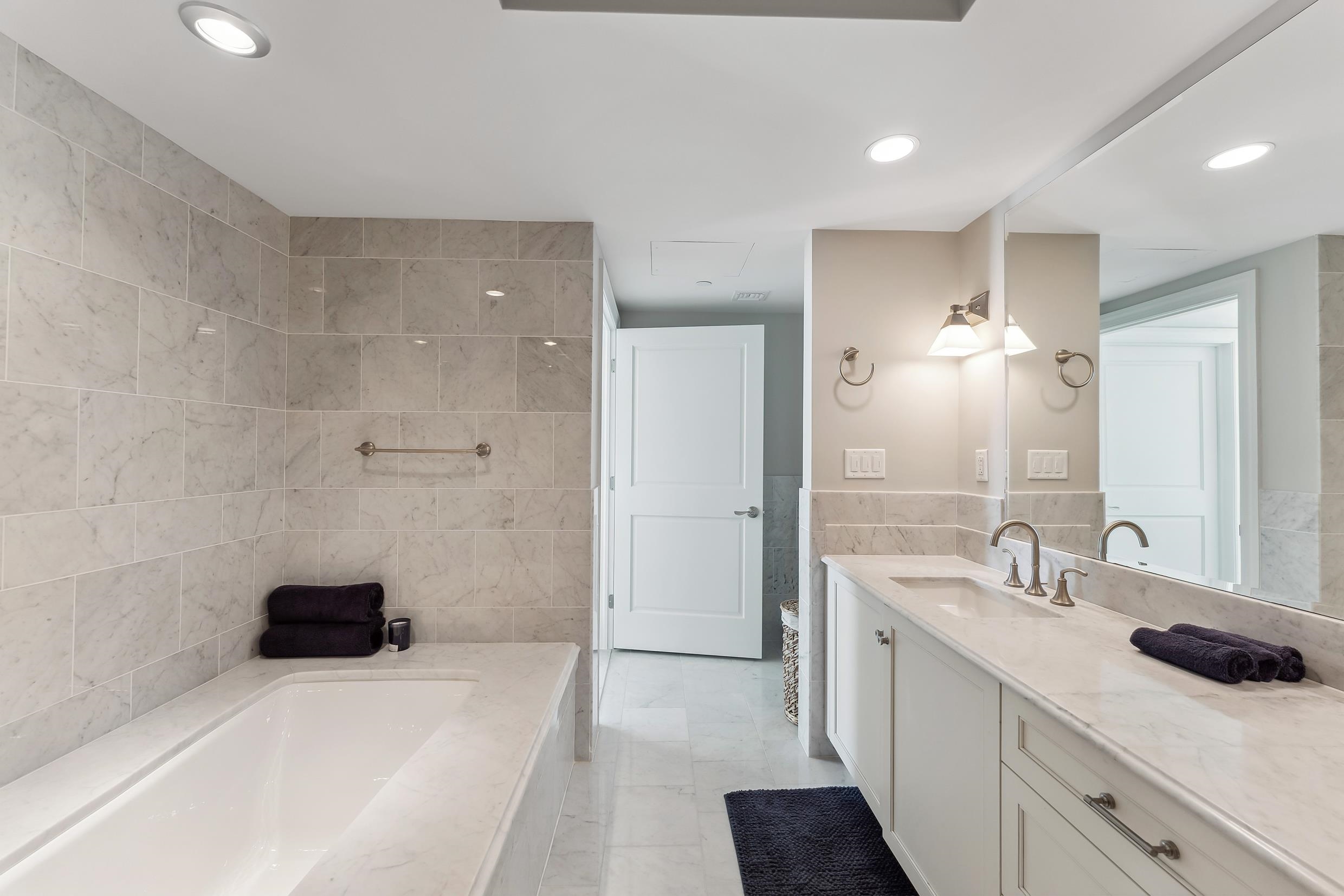 9601 Atlantic Avenue Unit: 413