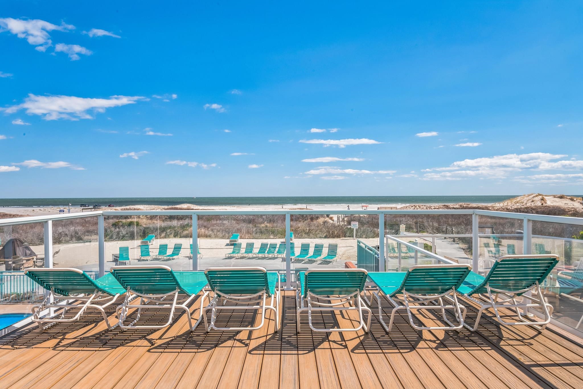 9901 Seapointe Boulevard Unit: 611