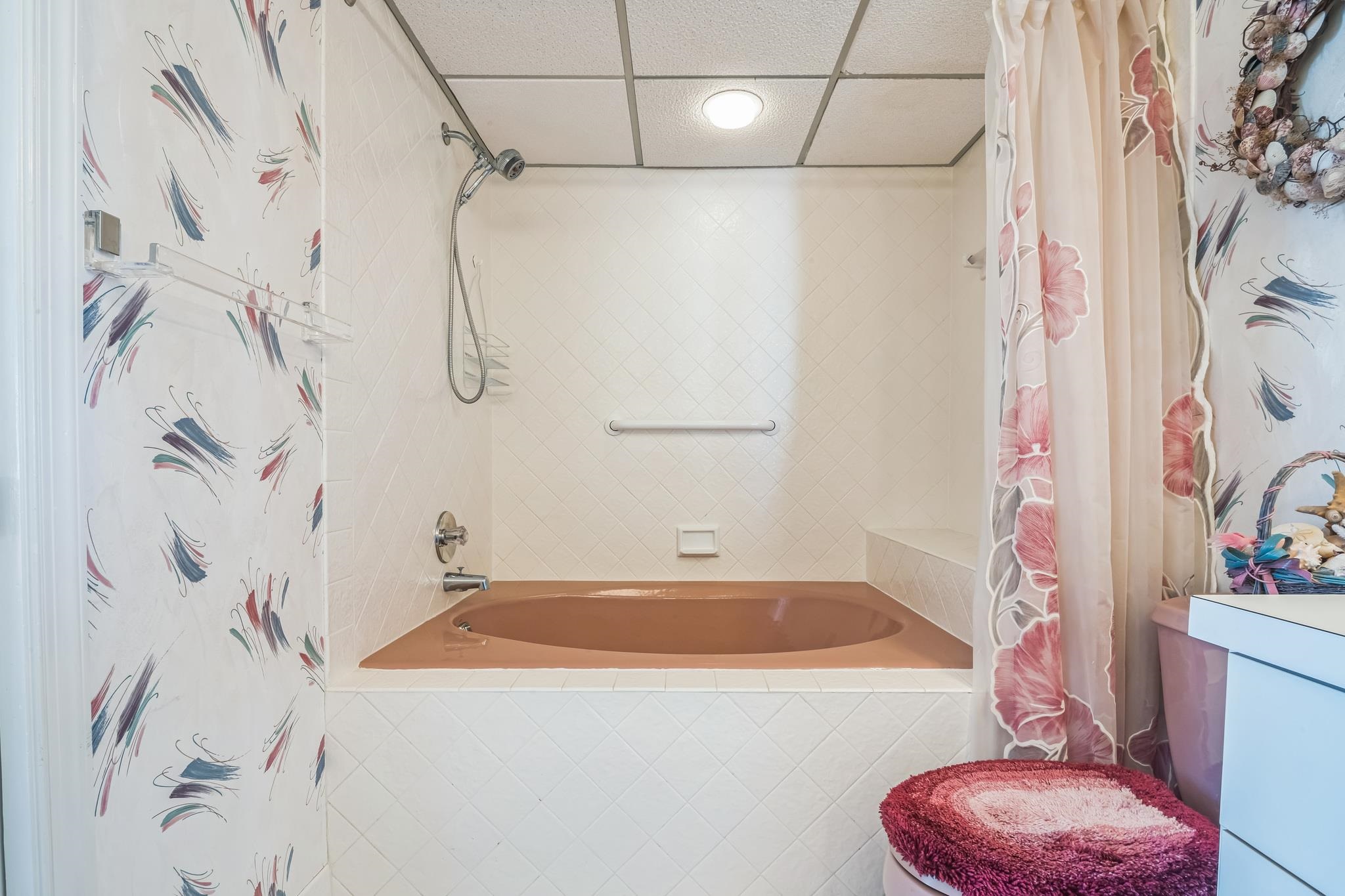 9901 Seapointe Boulevard Unit: 611