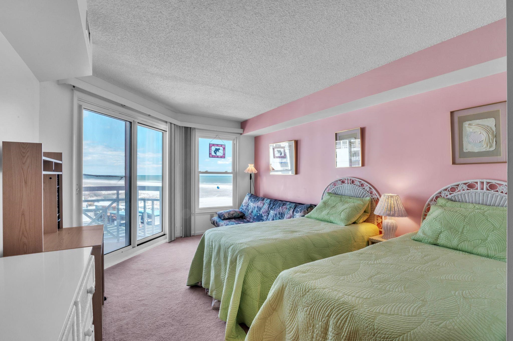 9901 Seapointe Boulevard Unit: 611