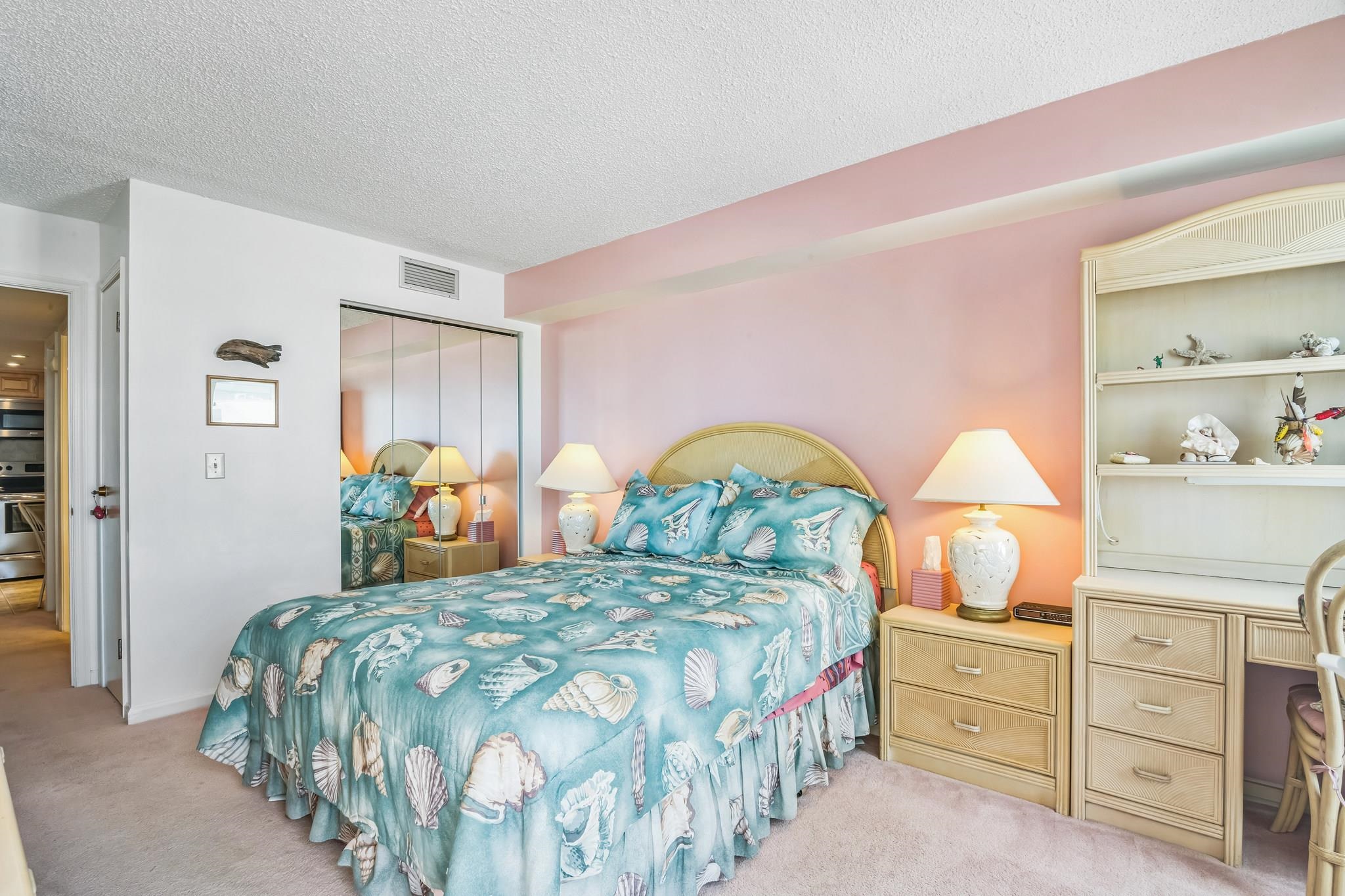 9901 Seapointe Boulevard Unit: 611