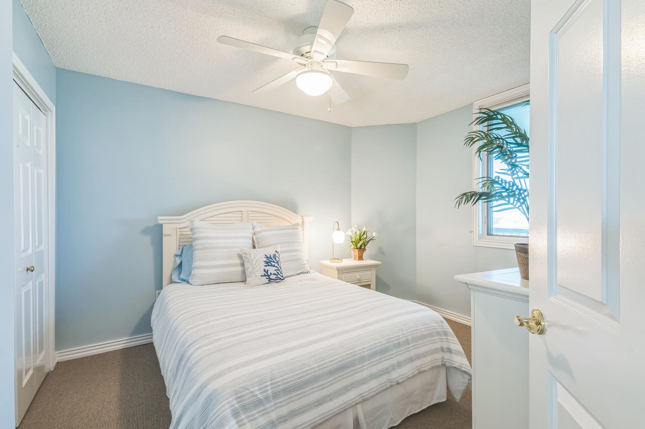 8901 Atlantic Avenue Unit: 203