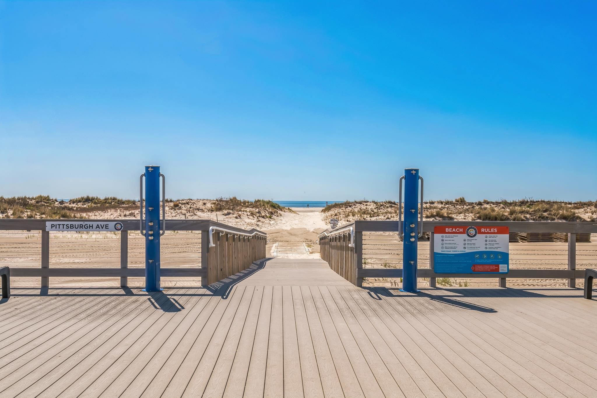 8901 Atlantic Avenue Unit: 203