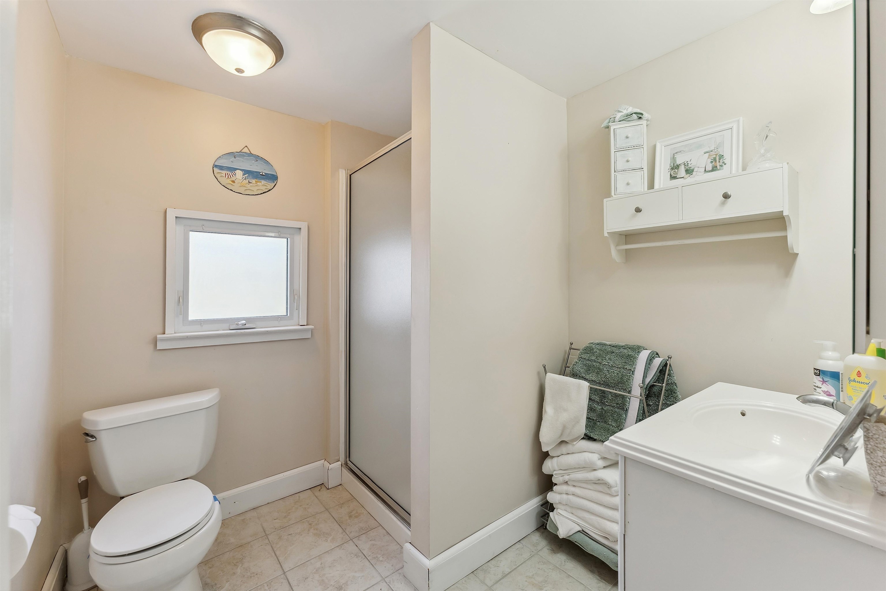 225 E Garfield Avenue