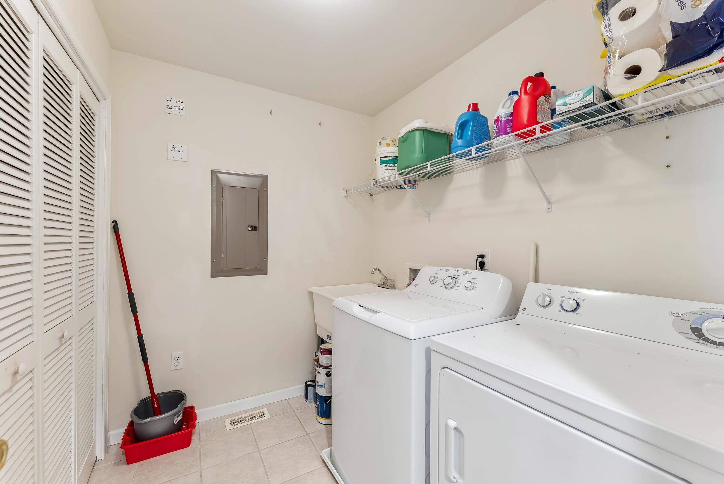 301 E Leaming Avenue Unit: A