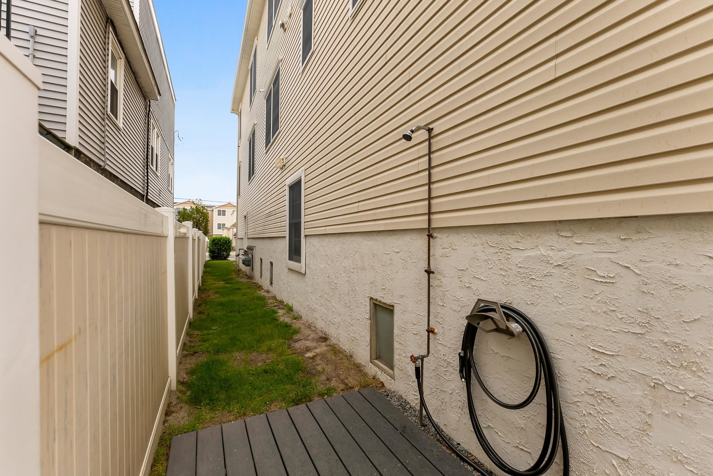 301 E Leaming Avenue Unit: A