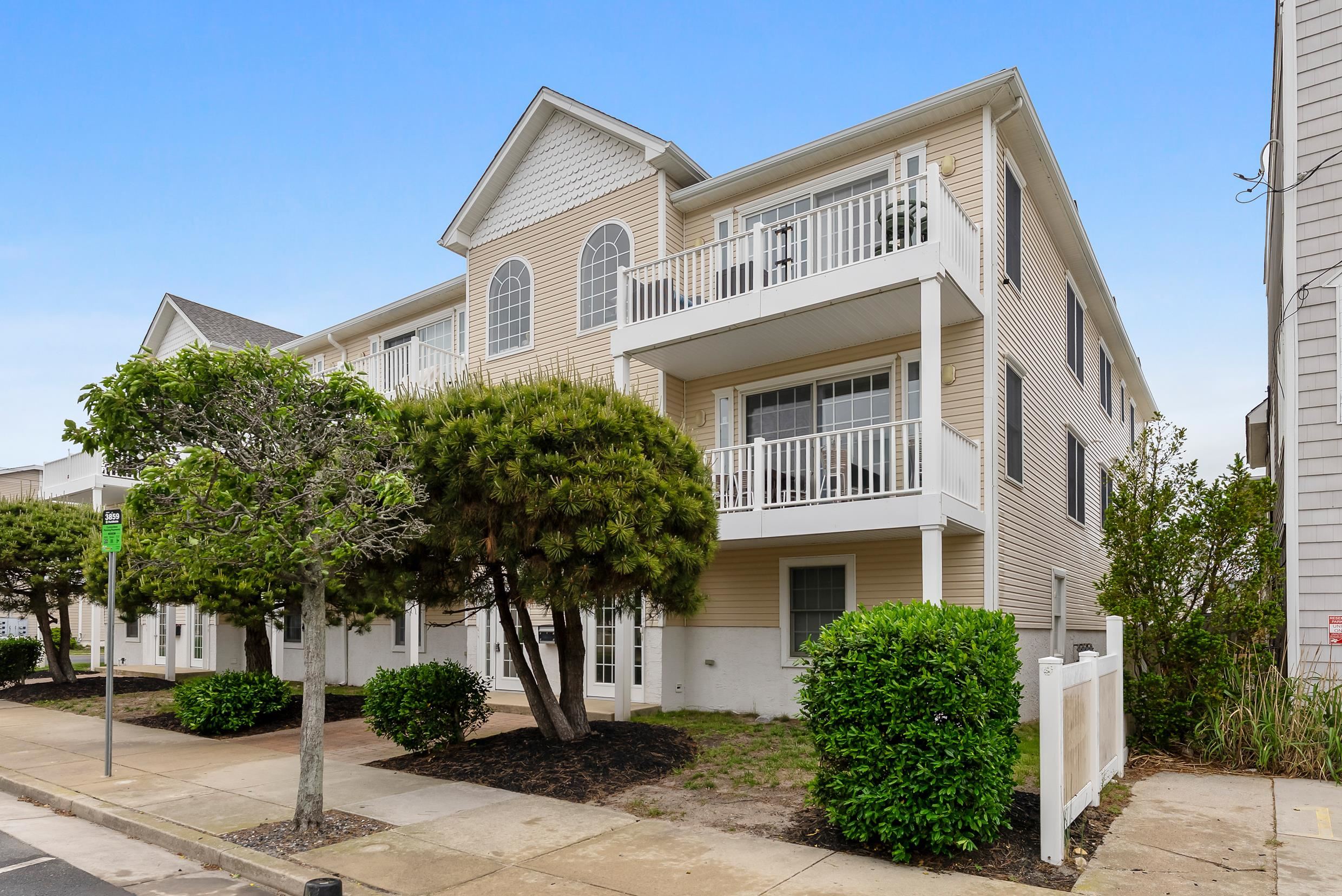 301 E Leaming Avenue Unit: A