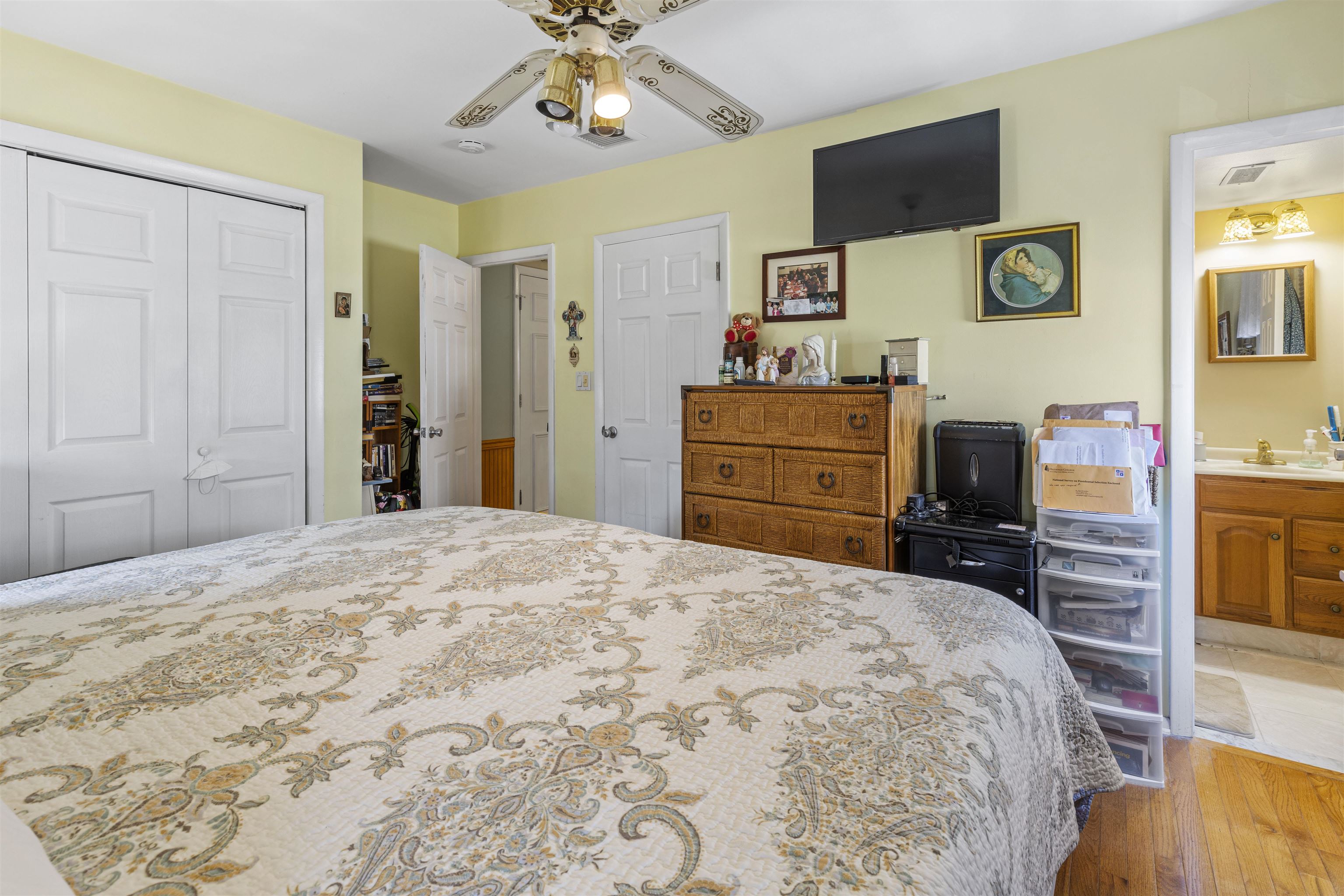 127 W Spruce Avenue Unit: B