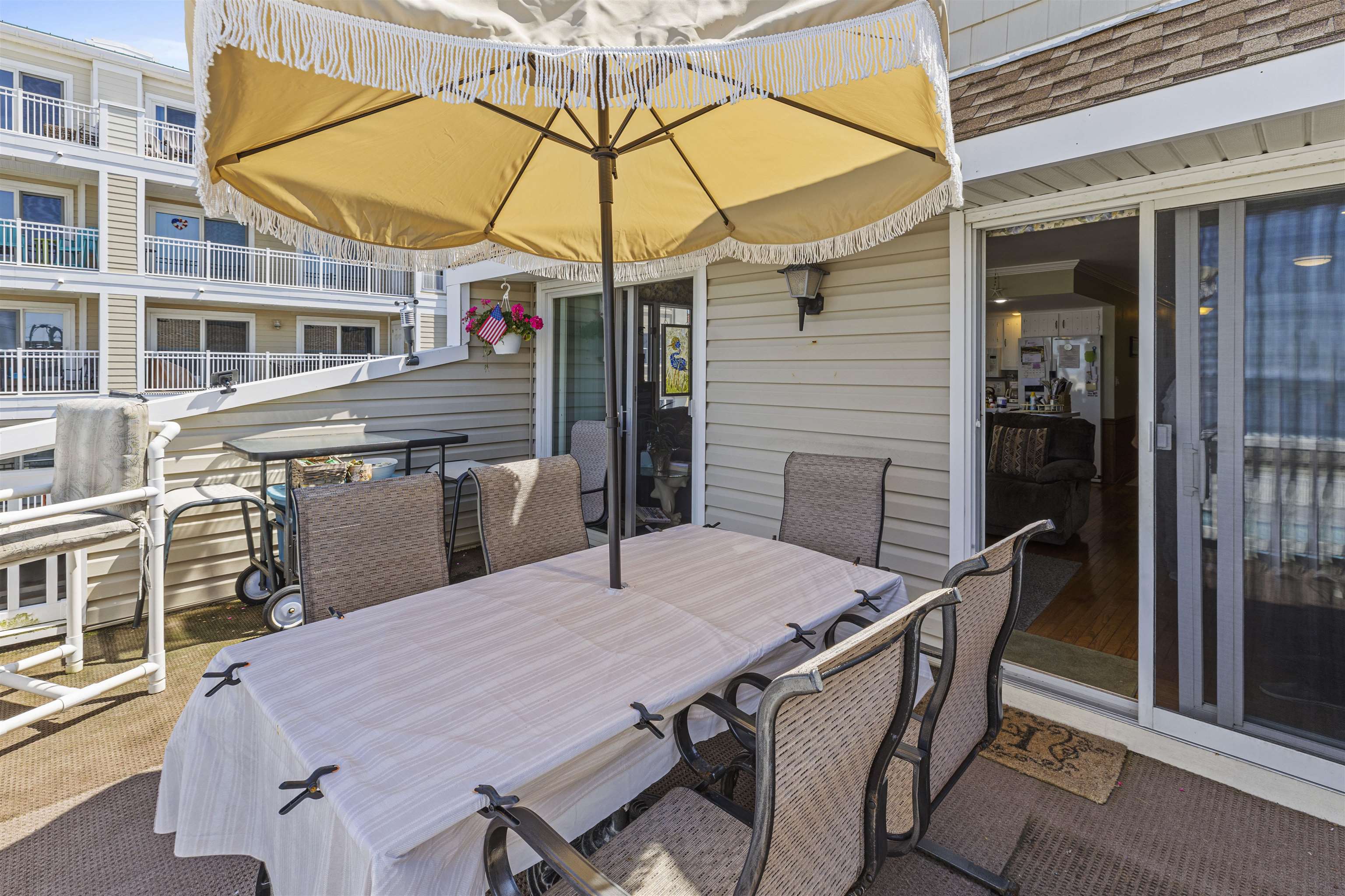 127 W Spruce Avenue Unit: B