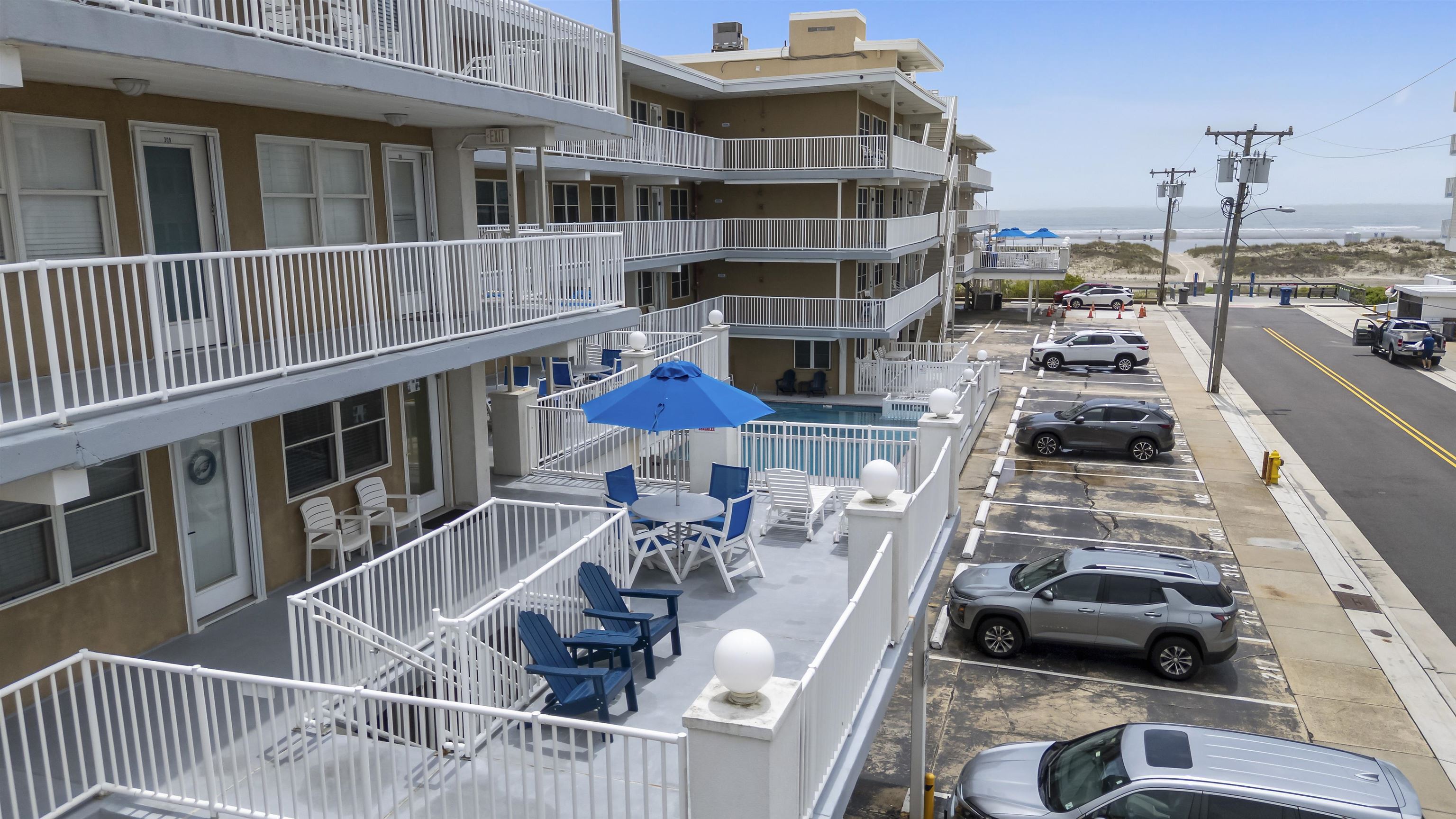 8401 Atlantic Avenue Unit: 322