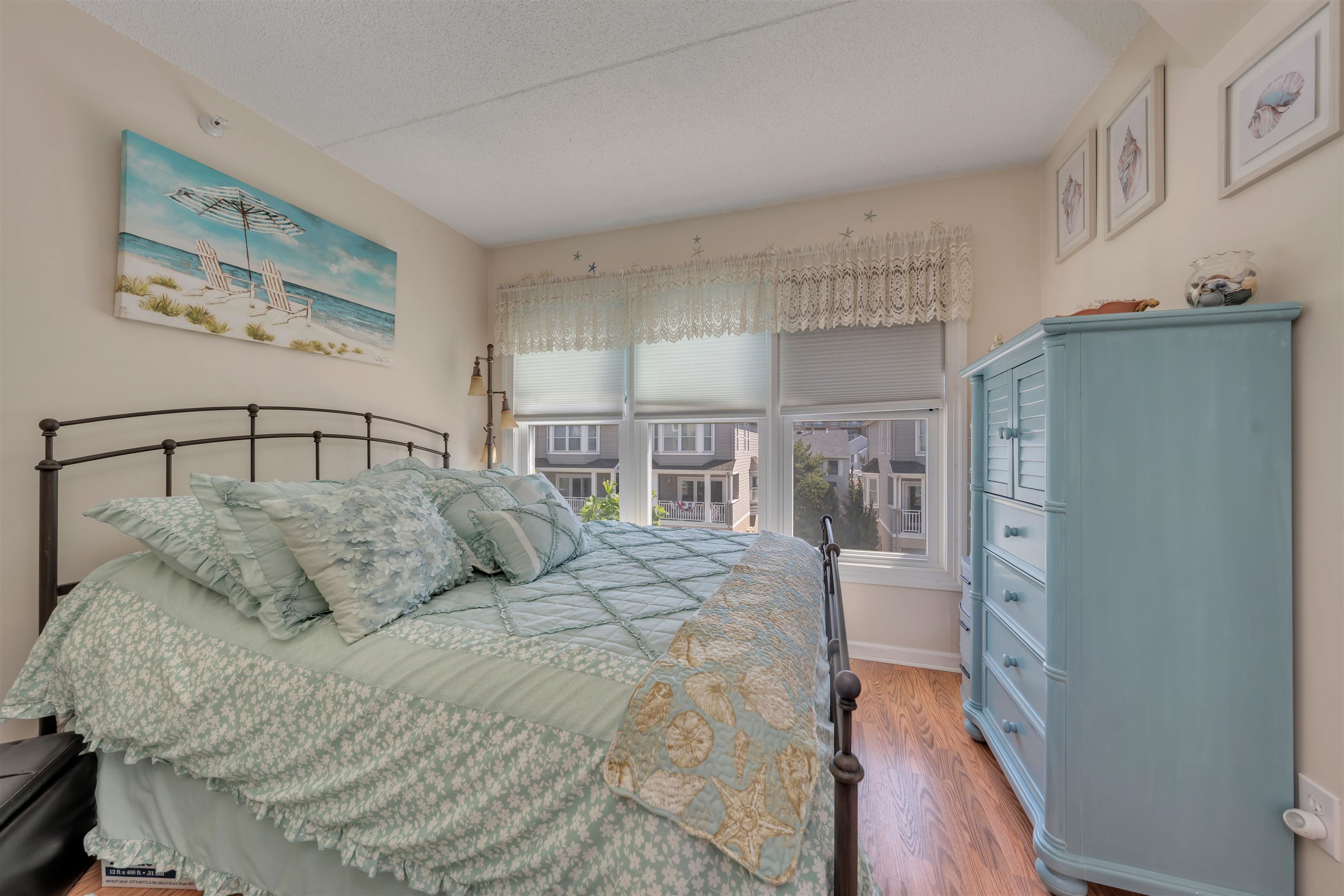 9907 Seapointe Boulevard Unit: 215