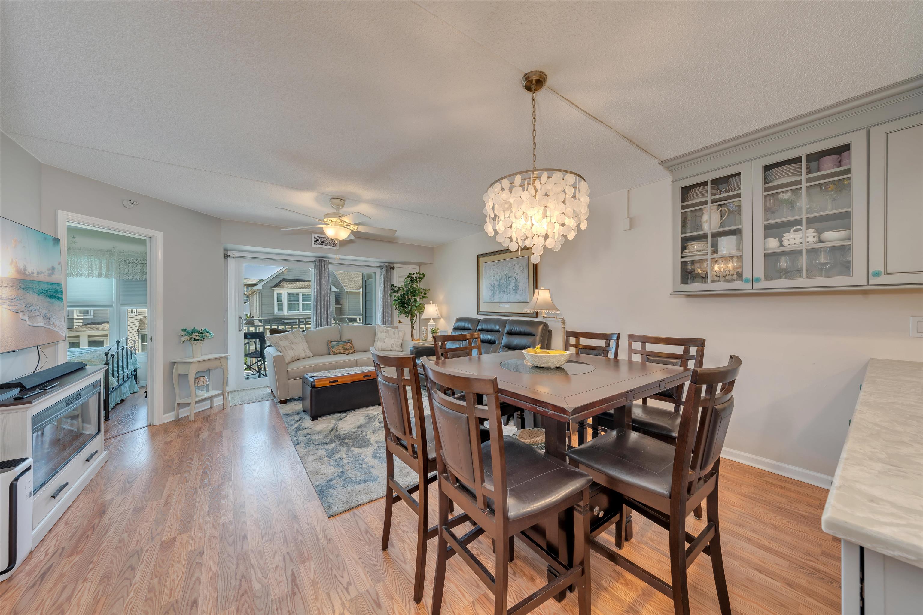 9907 Seapointe Boulevard Unit: 215