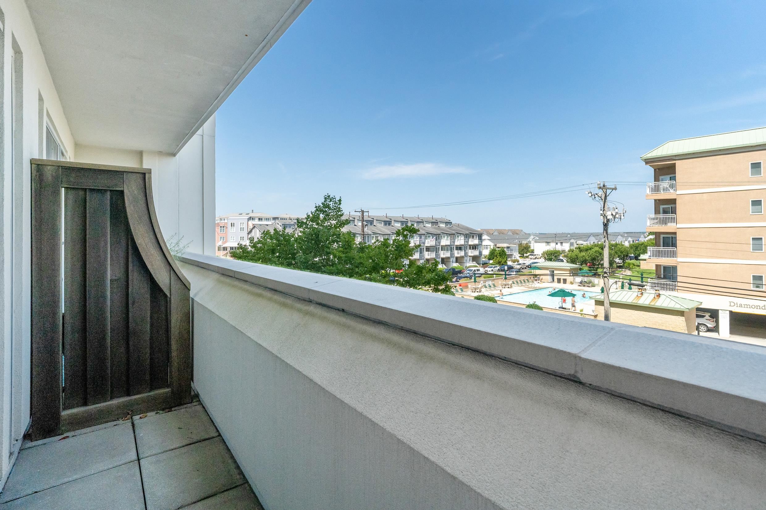 9601 Atlantic Avenue Unit: 206