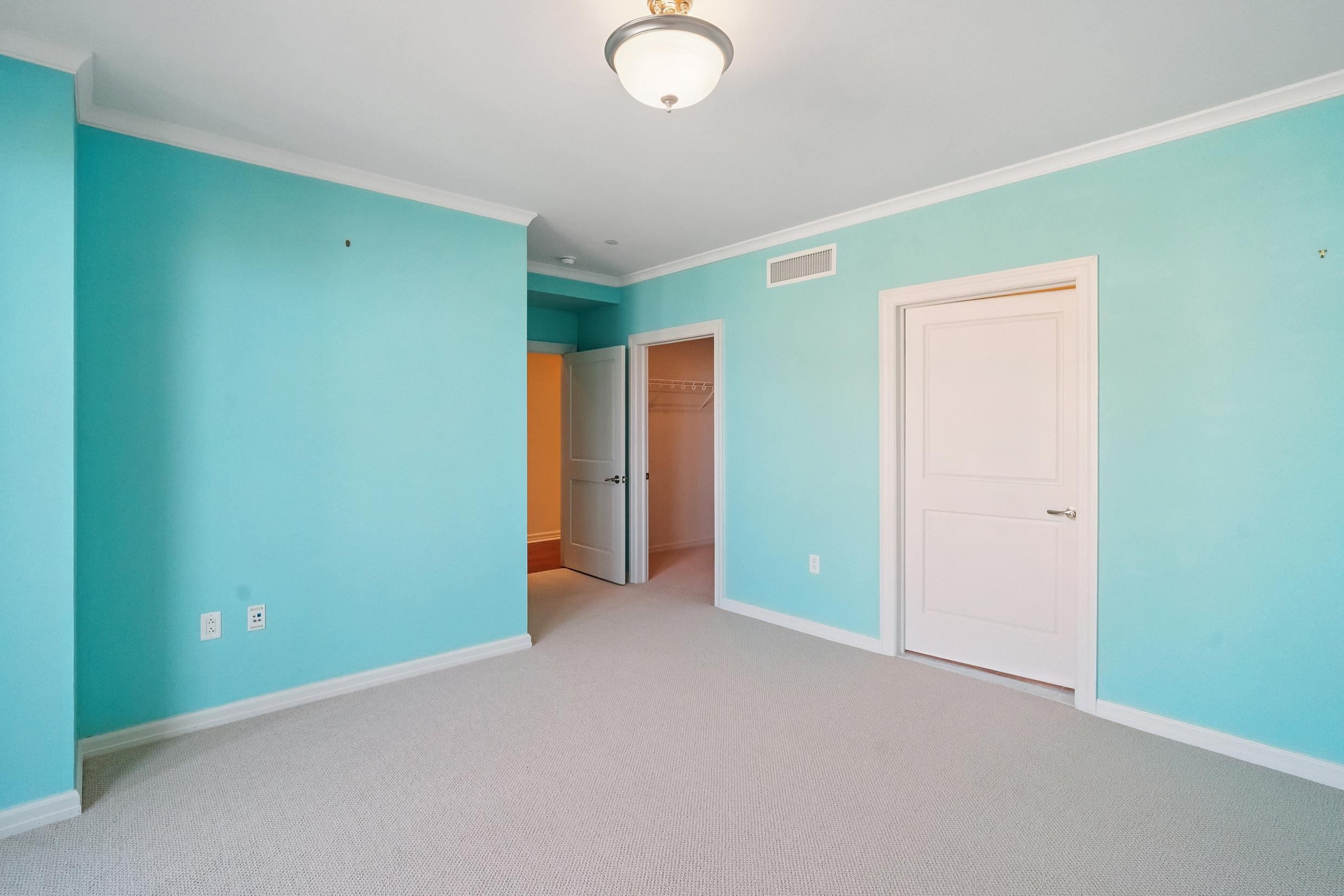 9601 Atlantic Avenue Unit: 206