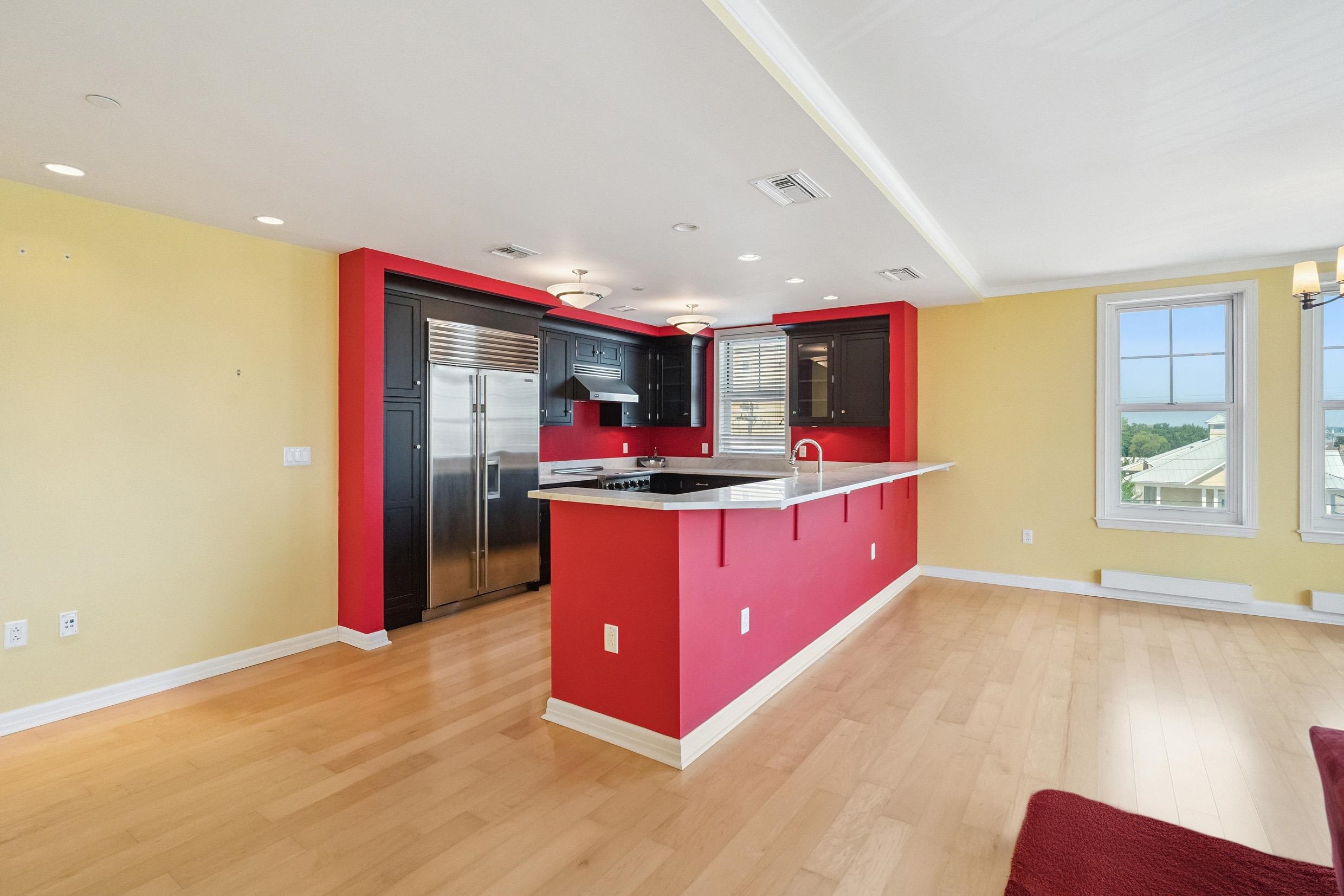 9601 Atlantic Avenue Unit: 201