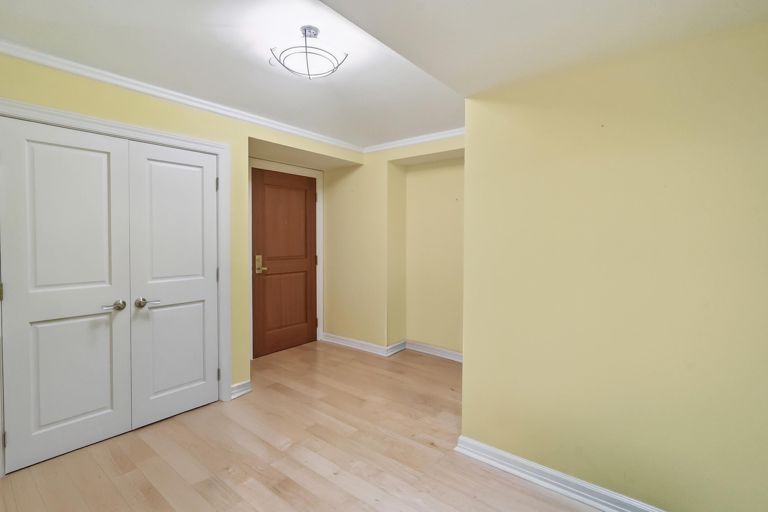 9601 Atlantic Avenue Unit: 201