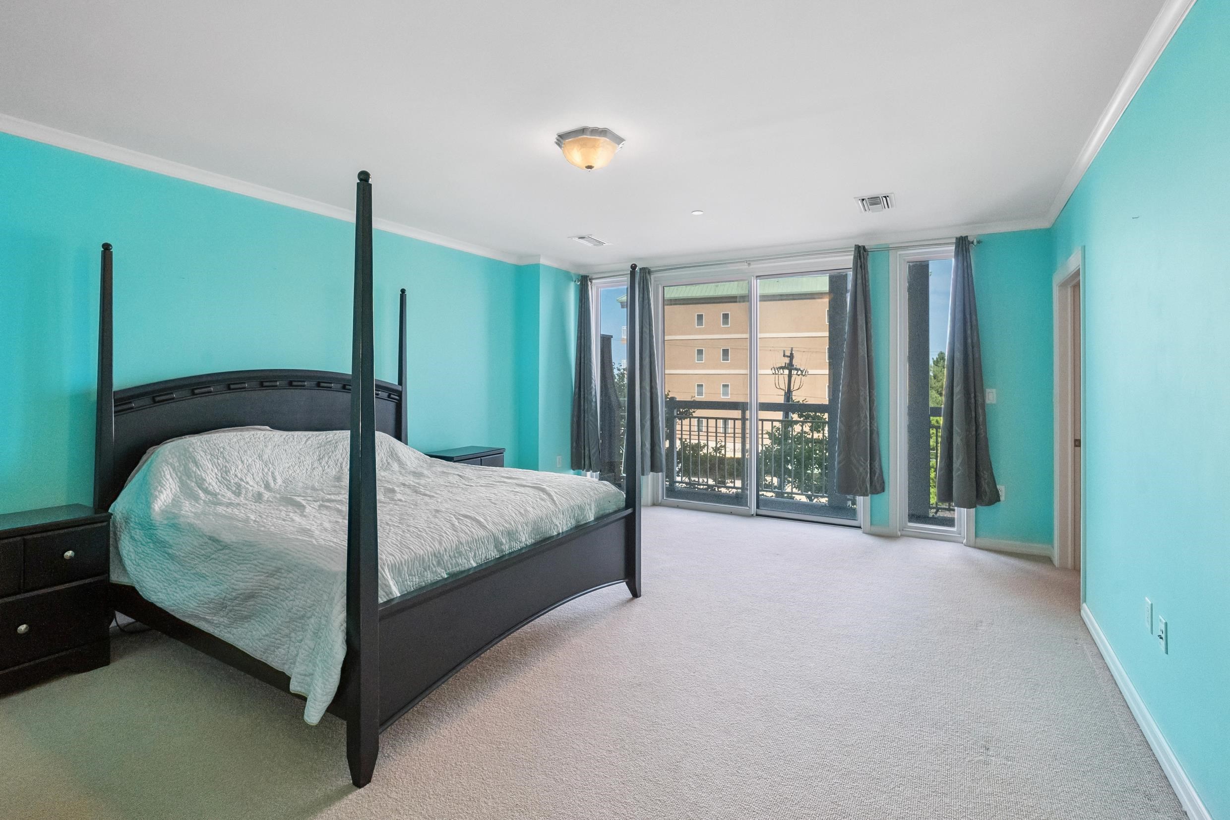 9601 Atlantic Avenue Unit: 201