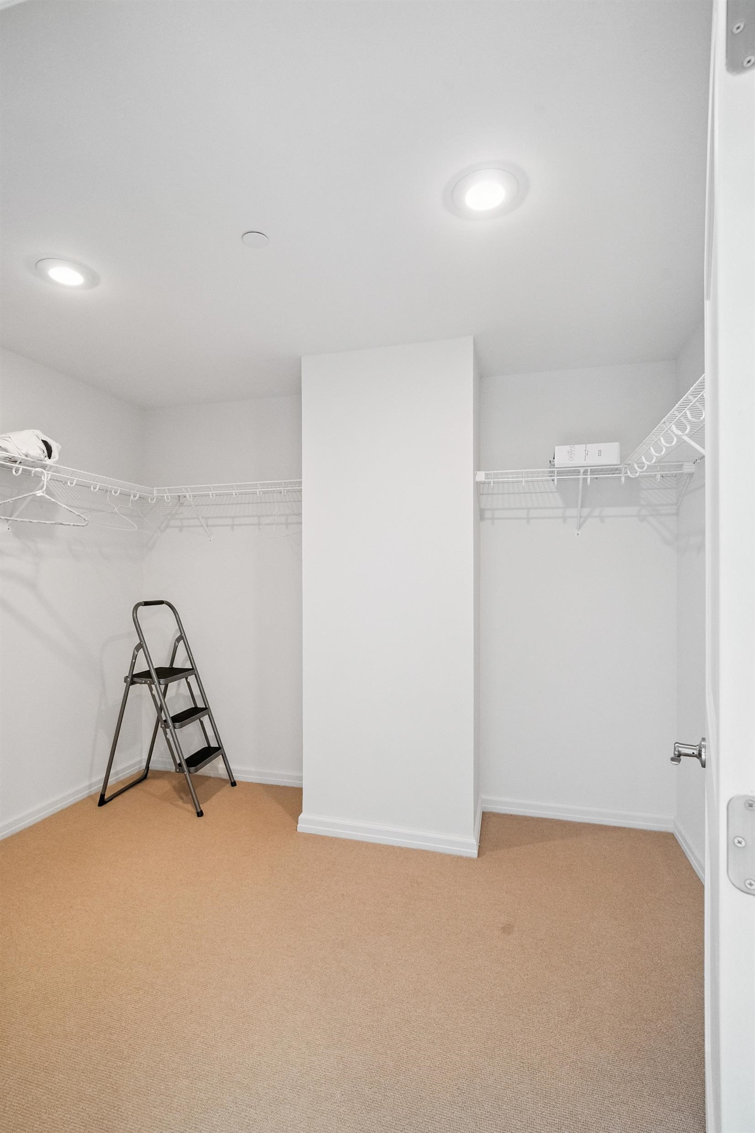 9601 Atlantic Avenue Unit: 201