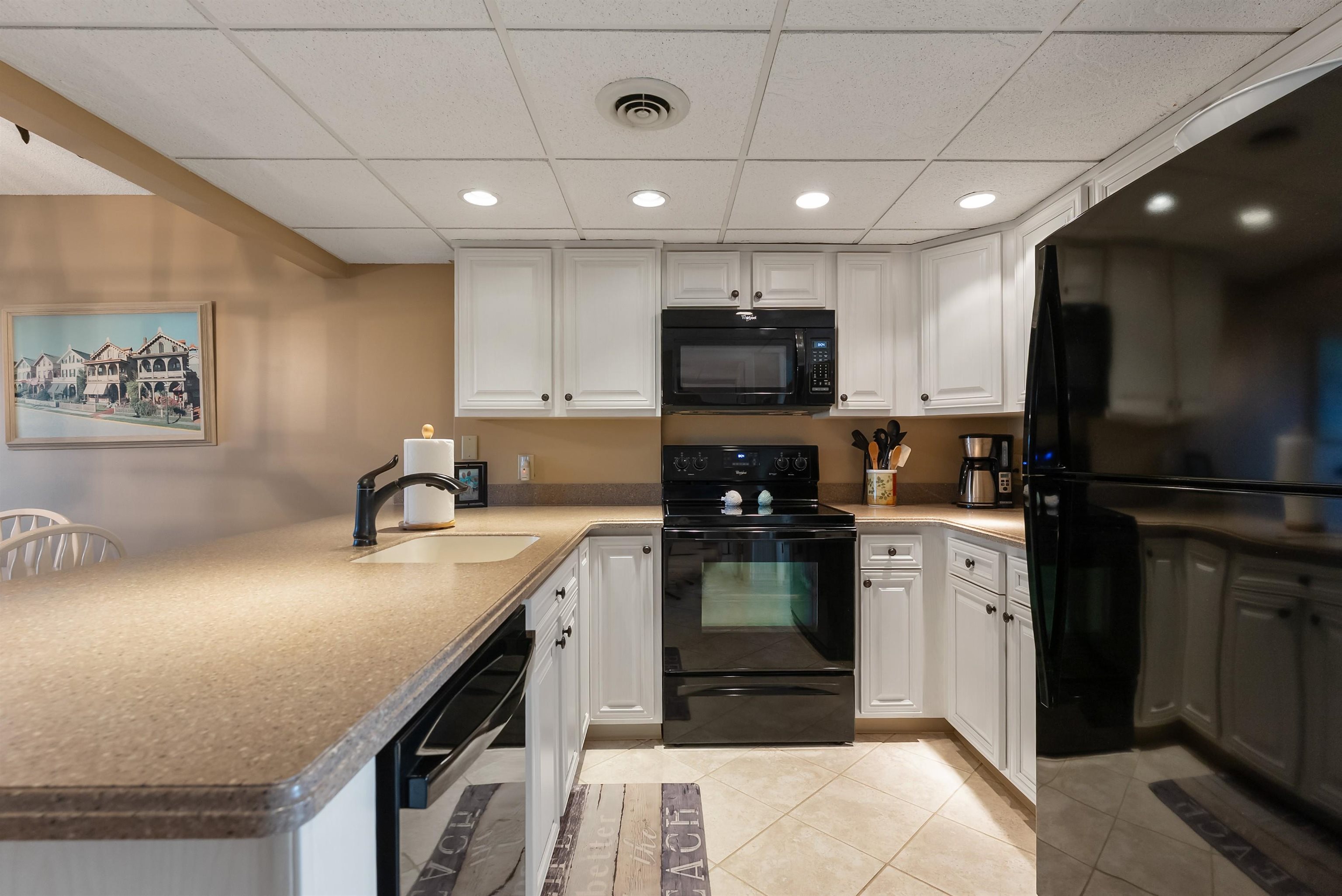 300 E Raleigh Avenue Unit: 216