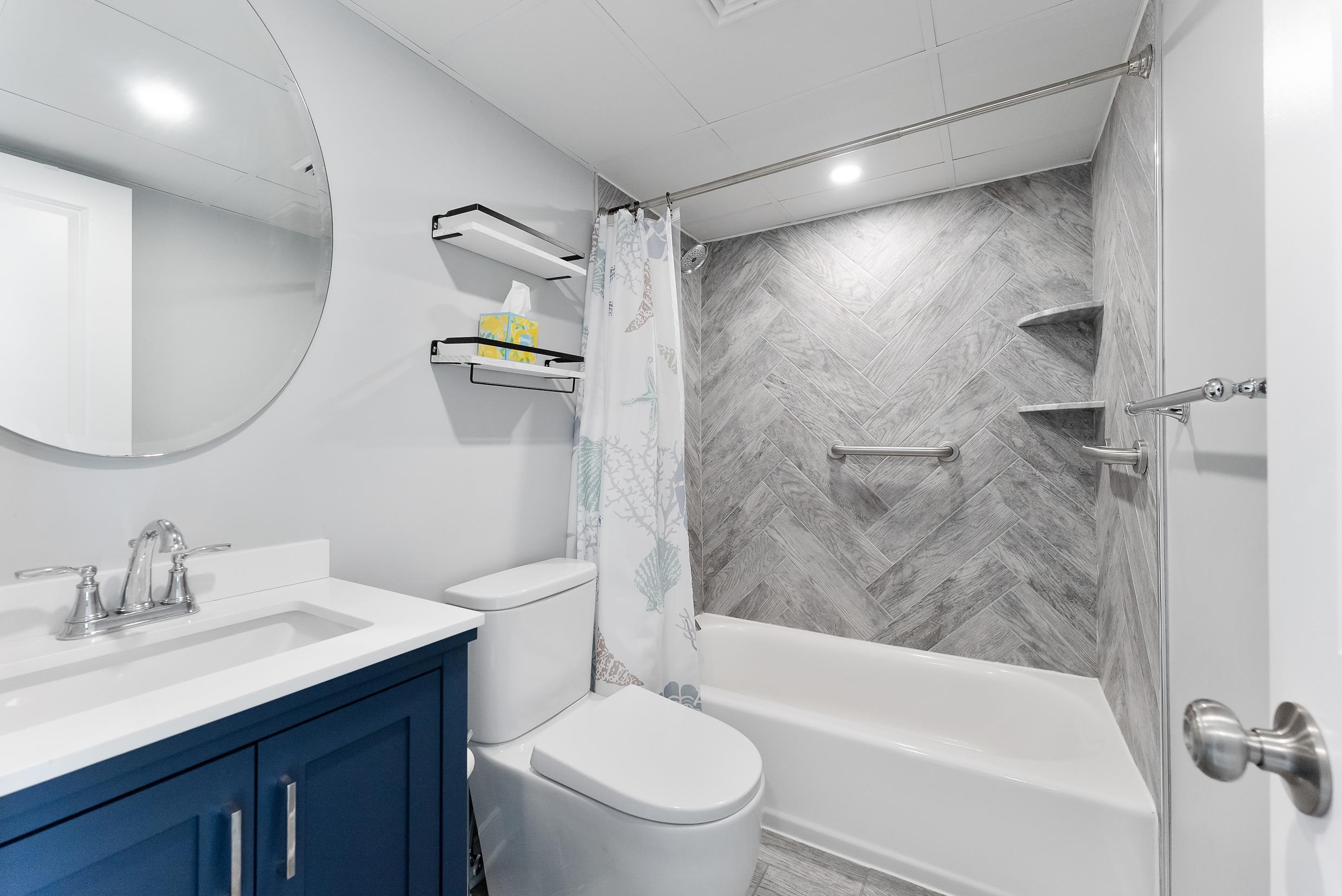 301-309 Ocean Avenue Unit: 102