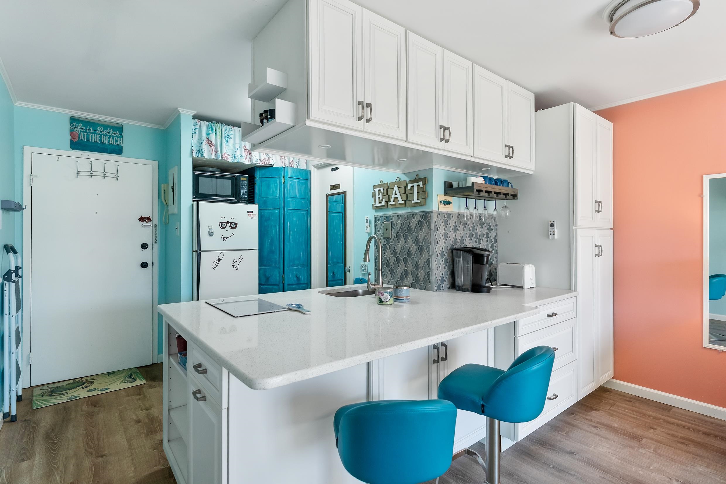 725 Allen Drive Unit: 212A