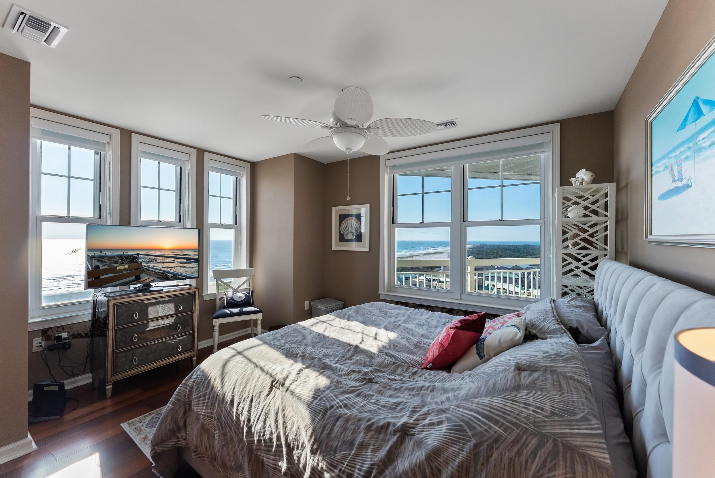 9601 Atlantic Avenue Unit: 1208