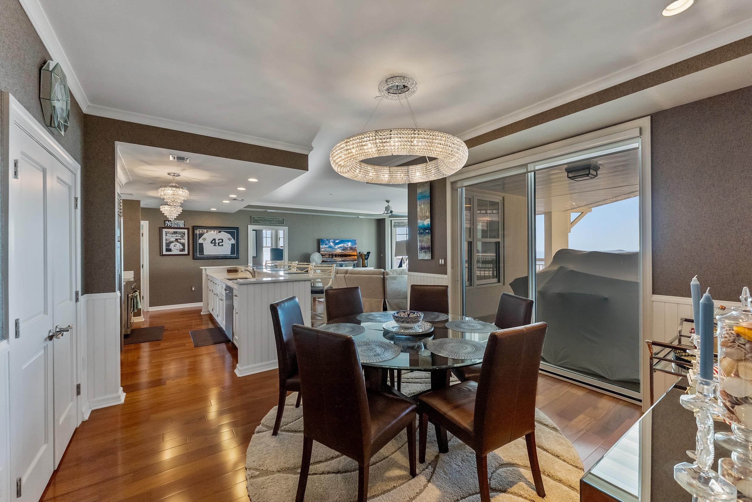 9601 Atlantic Avenue Unit: 1208