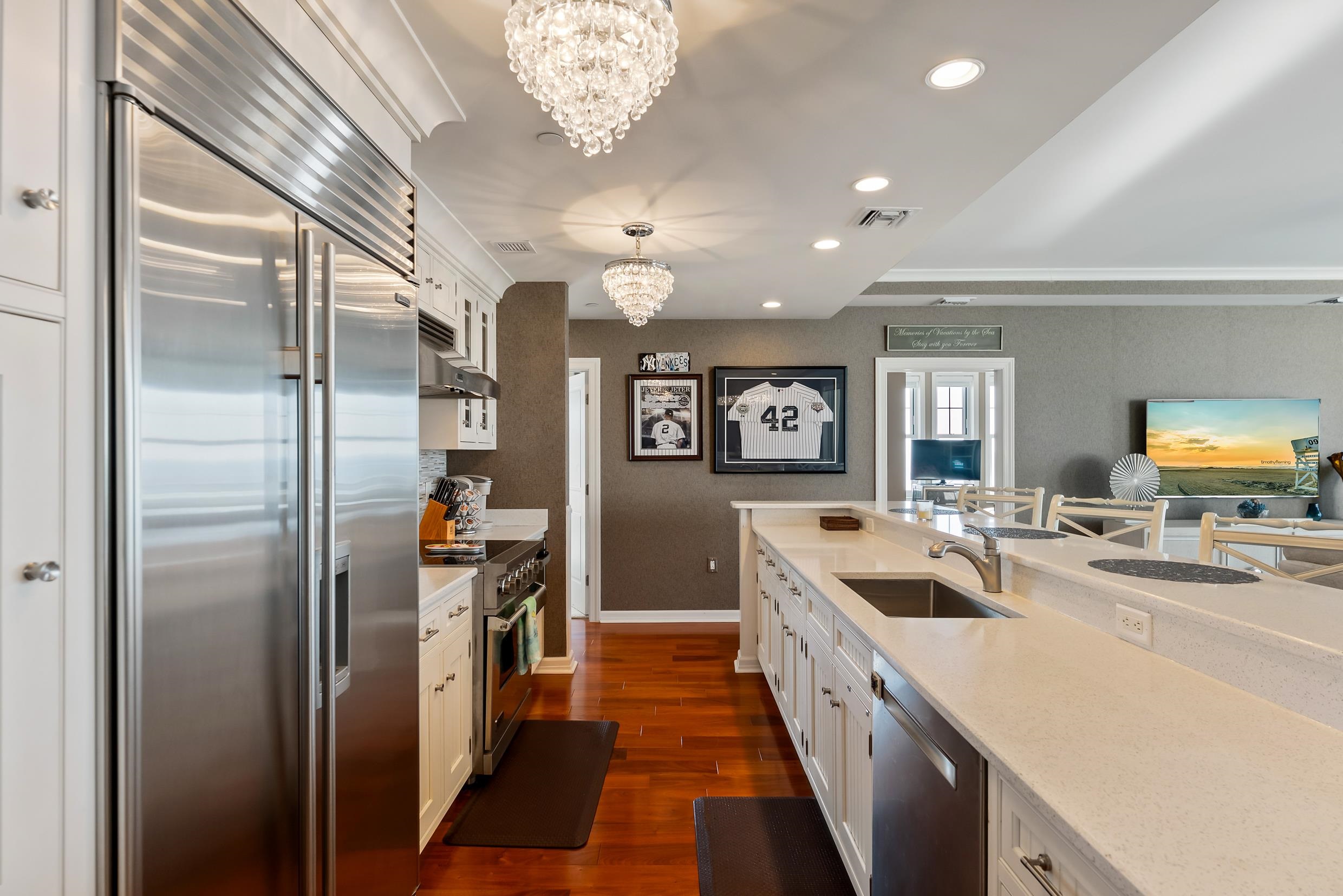 9601 Atlantic Avenue Unit: 1208