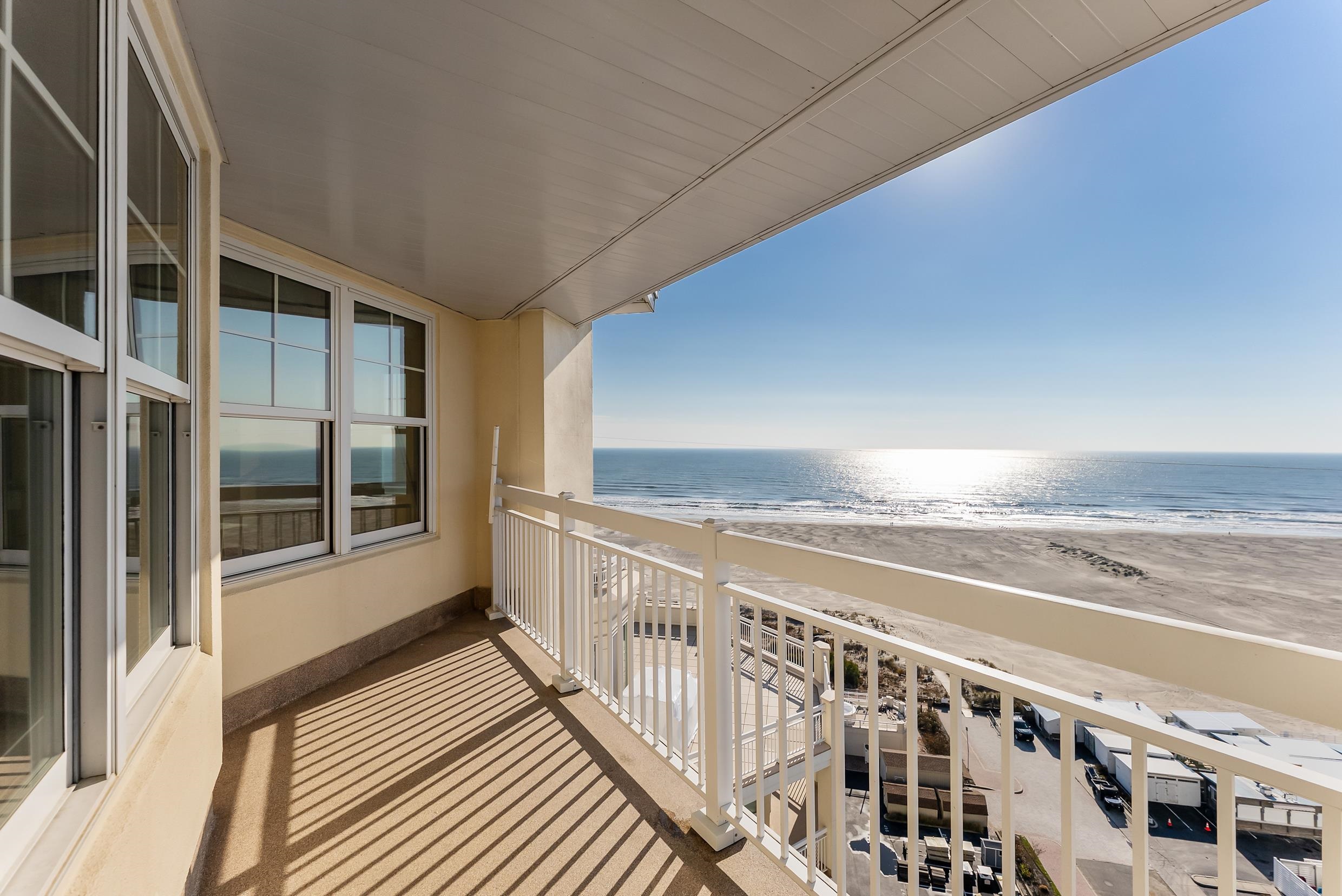 9601 Atlantic Avenue Unit: 1208