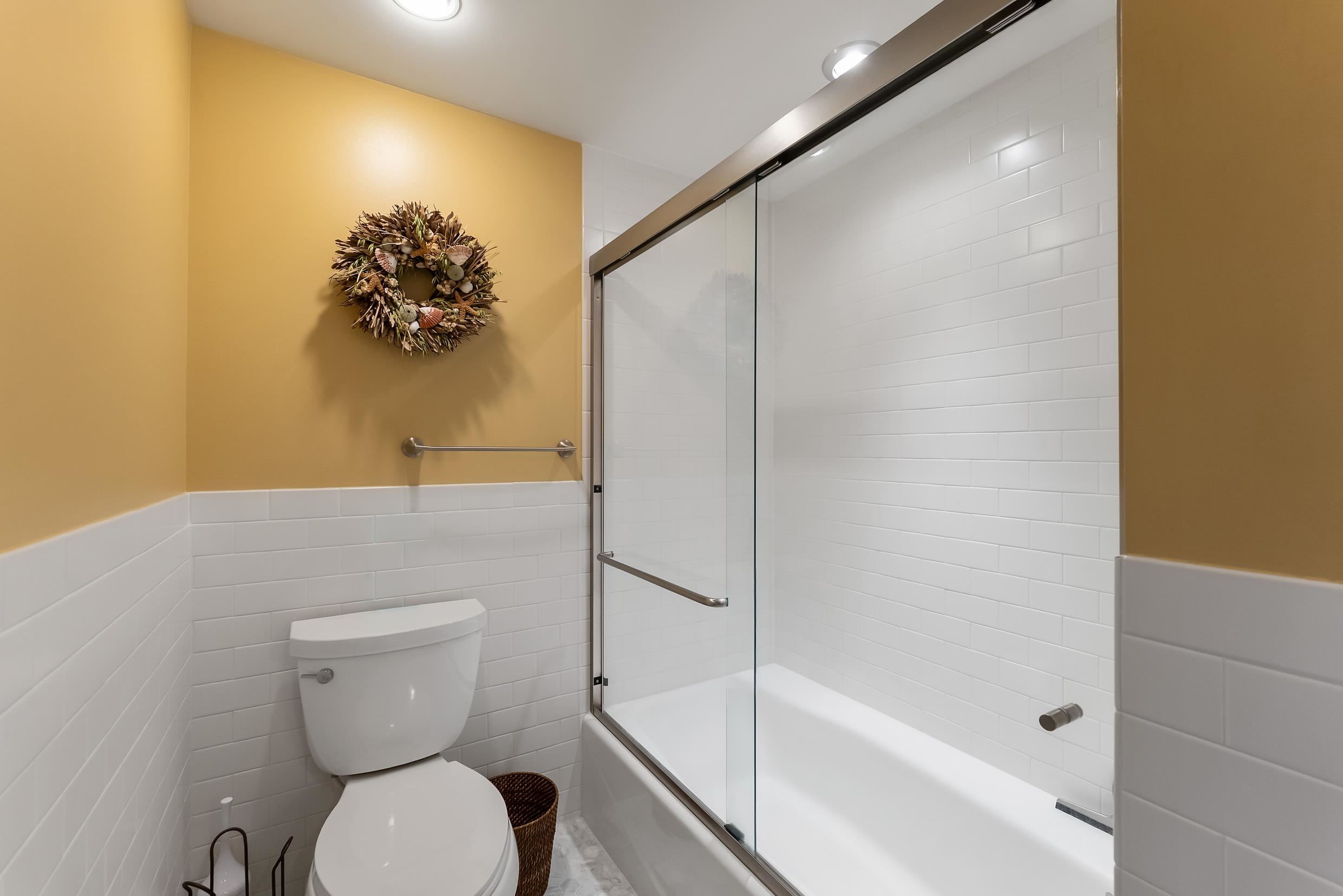 9601 Atlantic Avenue Unit: 1208