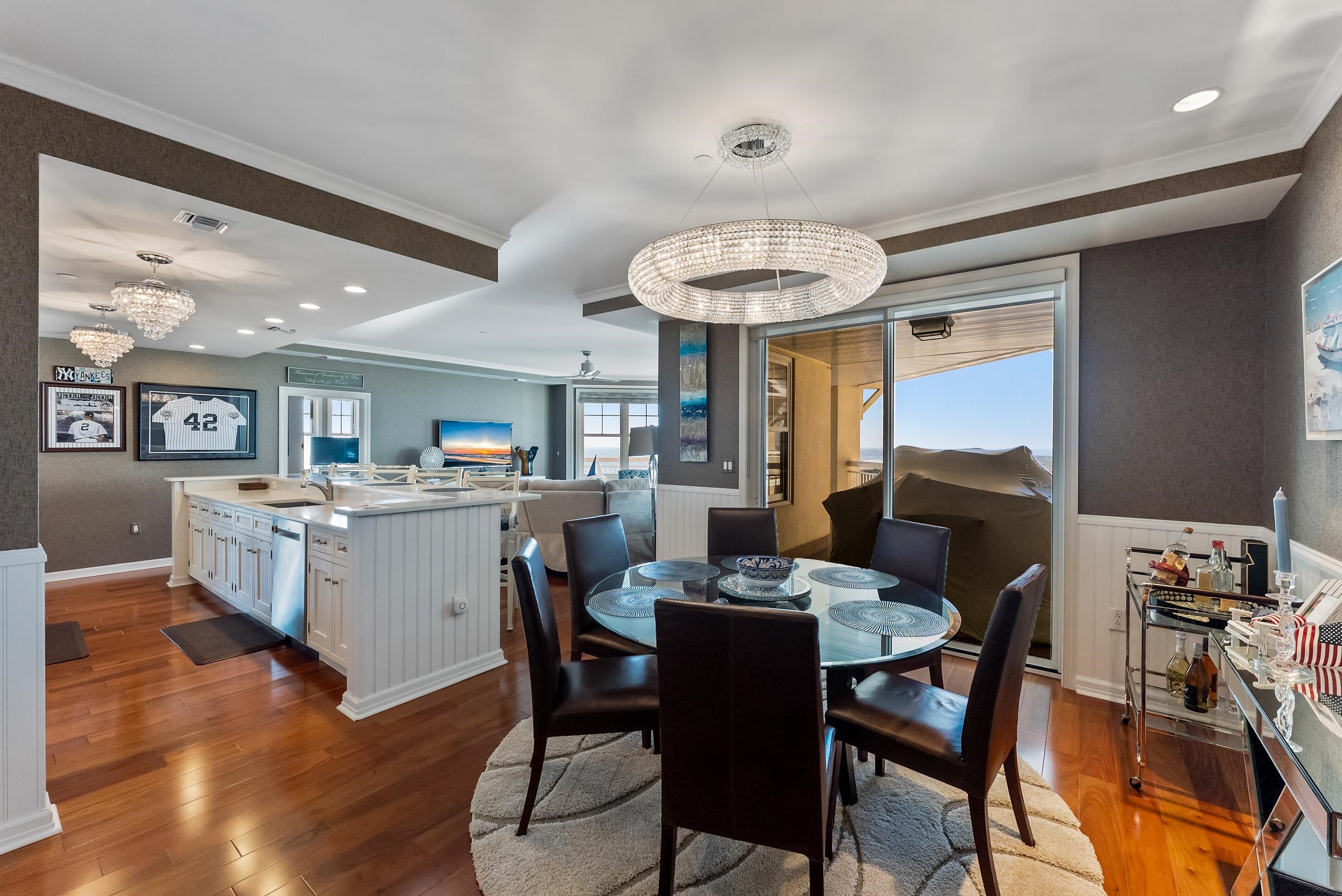 9601 Atlantic Avenue Unit: 1208