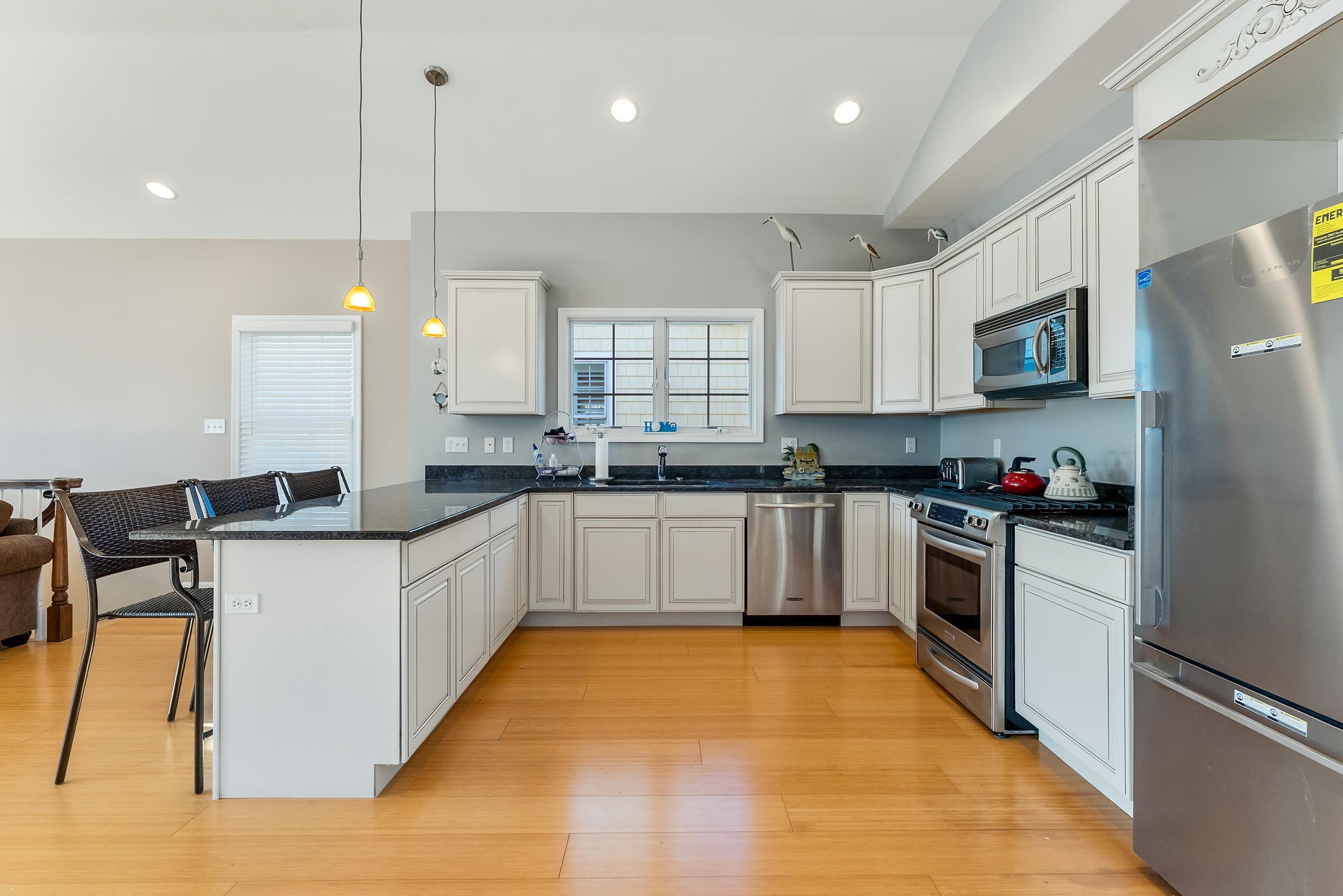 115 W Cardinal Road