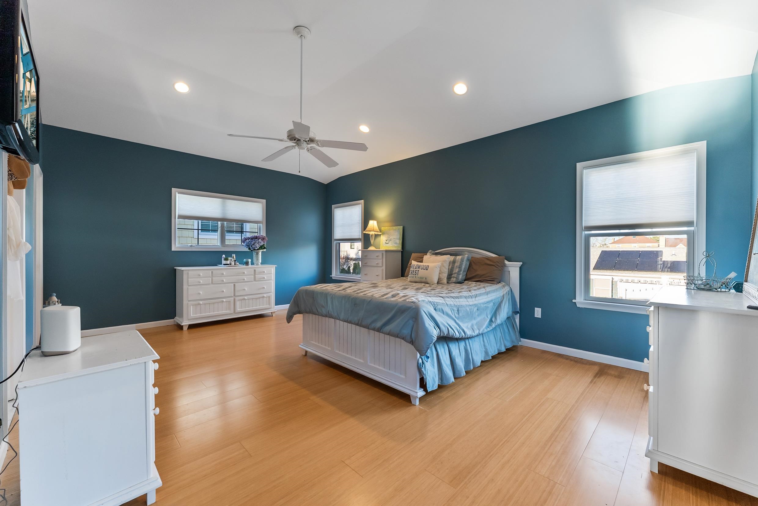 115 W Cardinal Road
