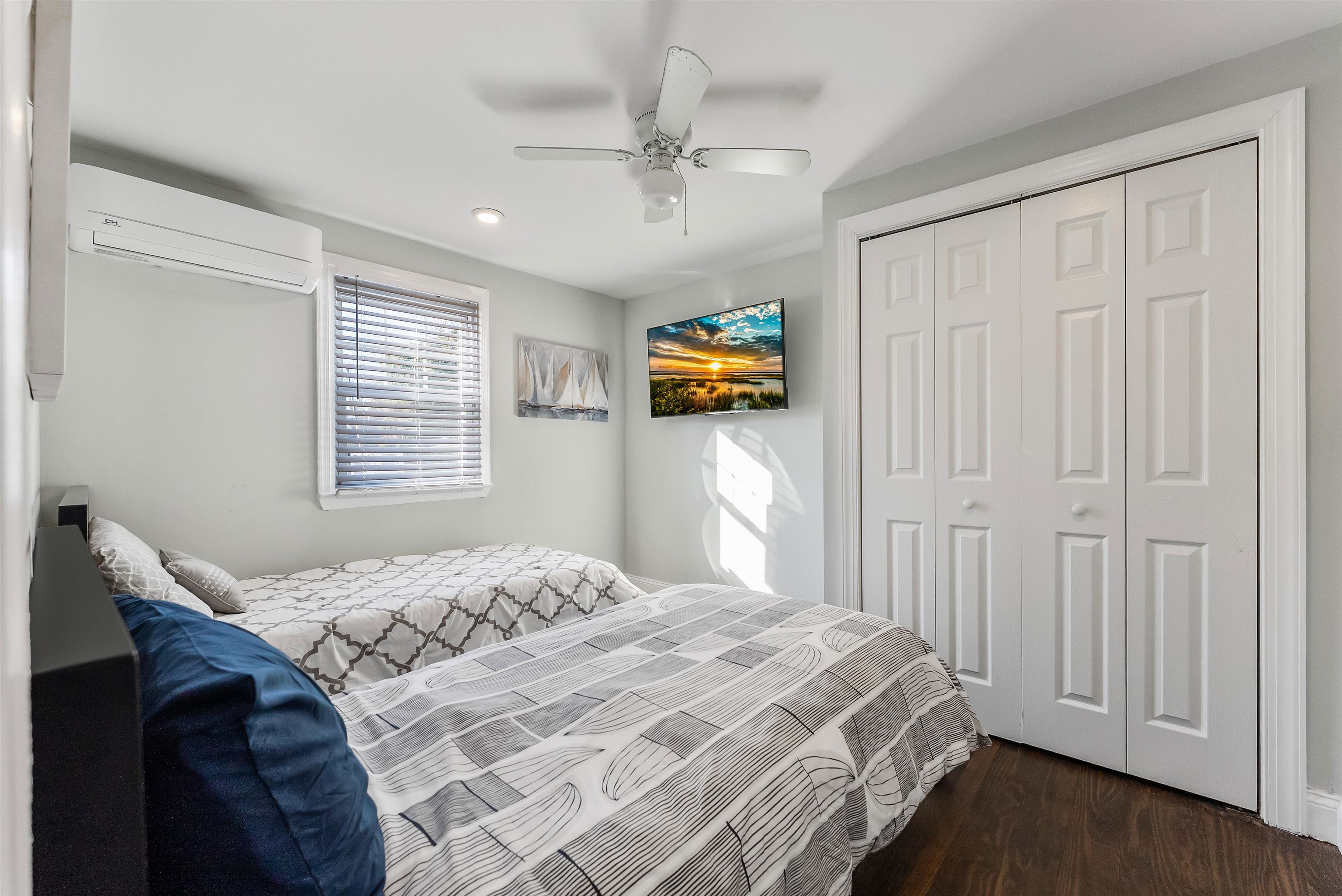 134 W Delaware Parkway