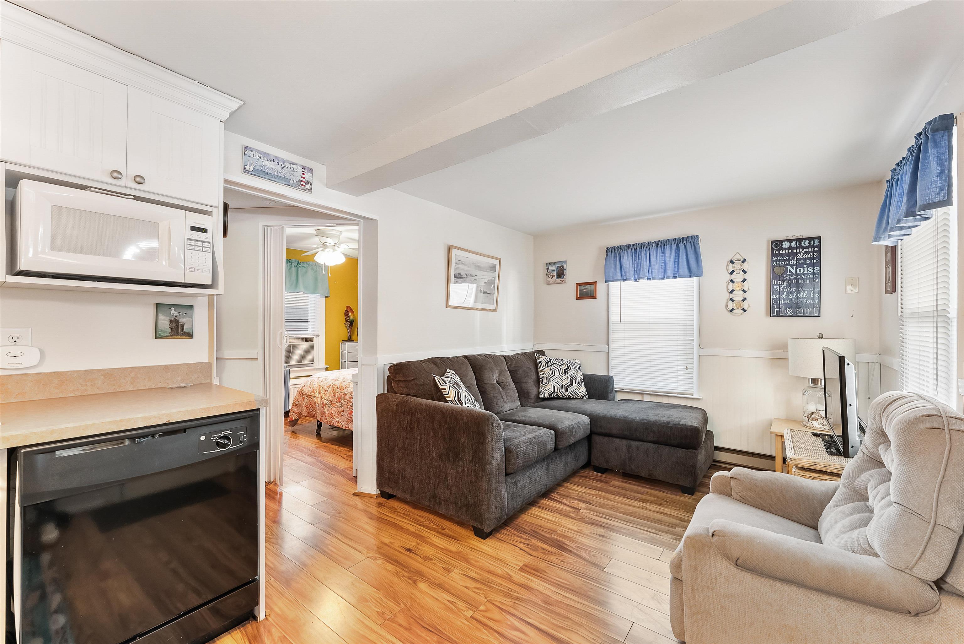 116 E Cresse Avenue Unit: 5