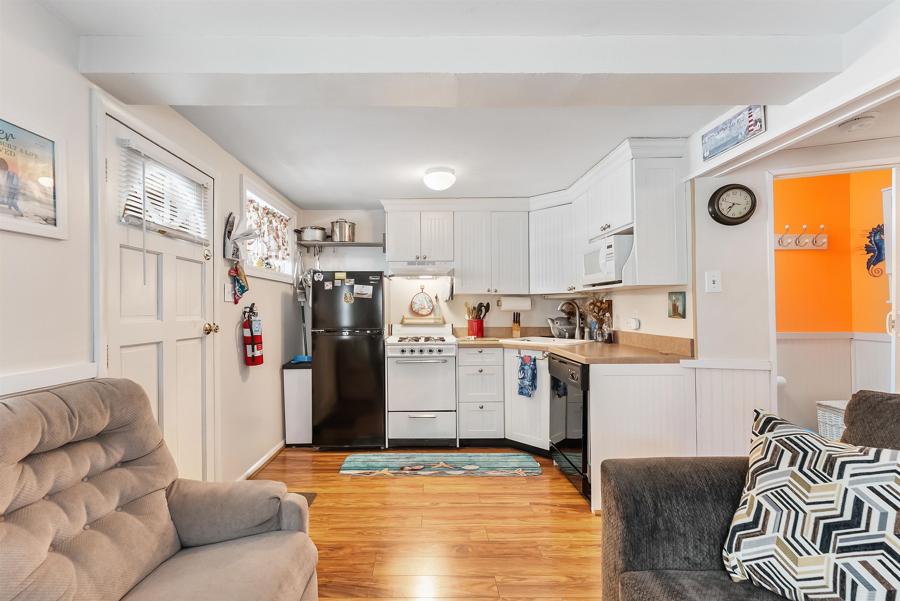 116 E Cresse Avenue Unit: 5