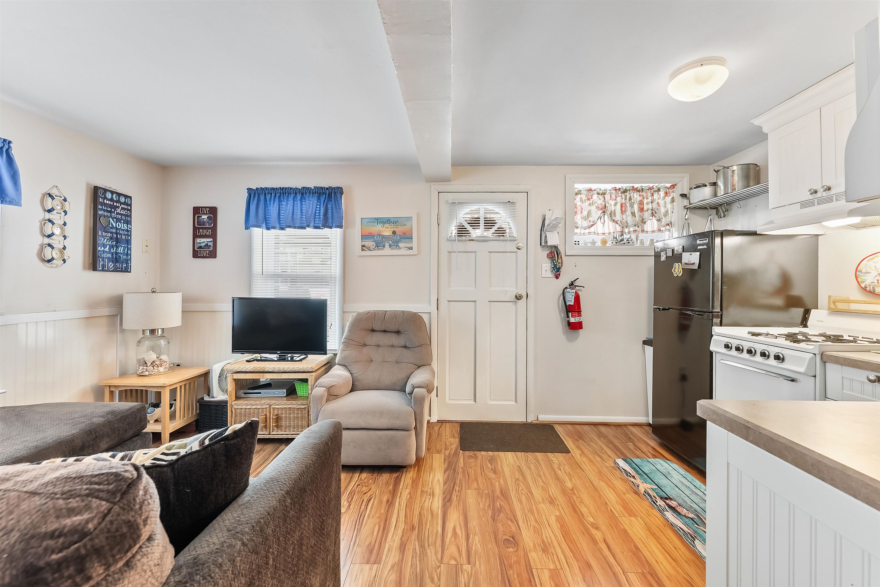 116 E Cresse Avenue Unit: 5