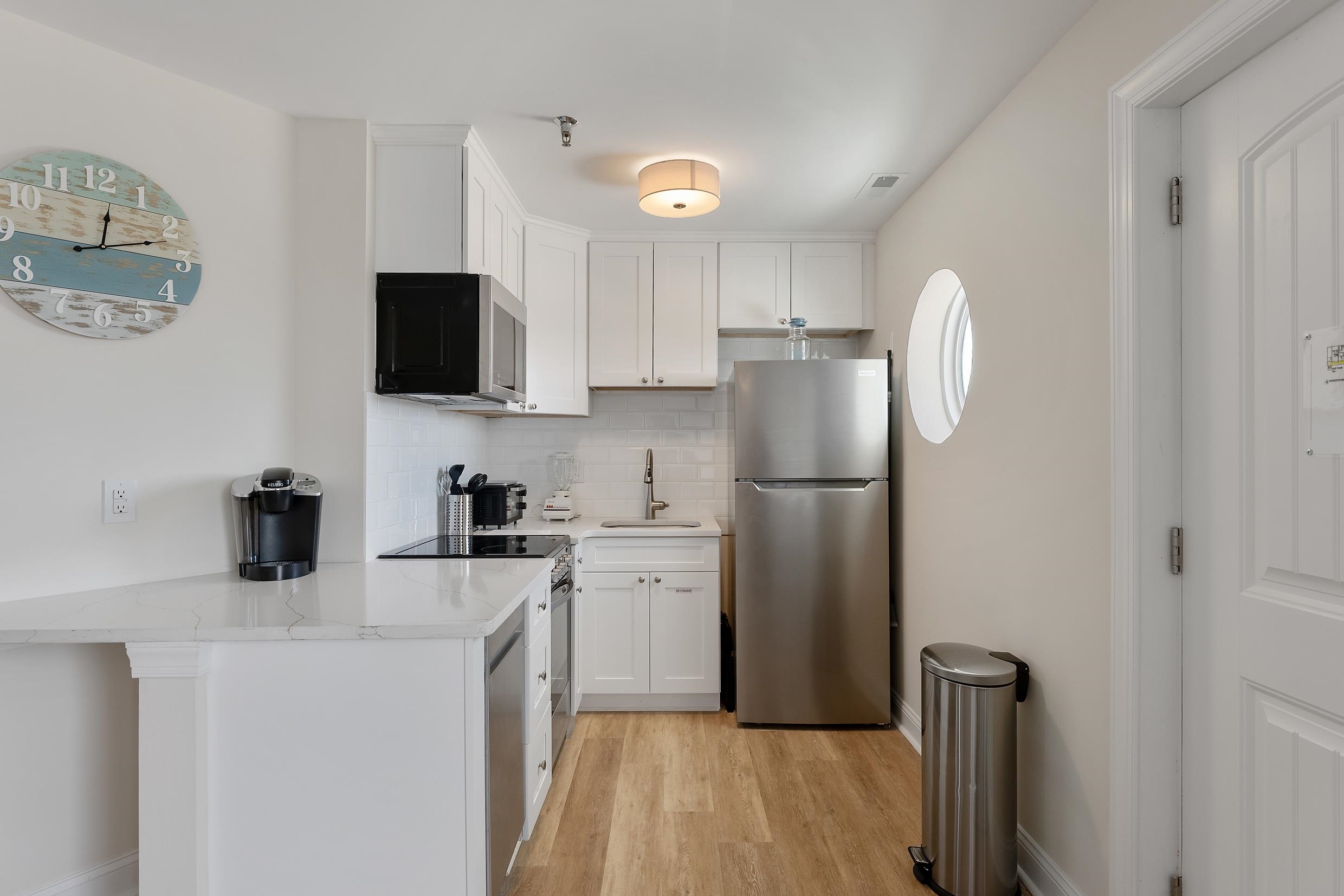 6109 Atlantic Avenue Unit: 403