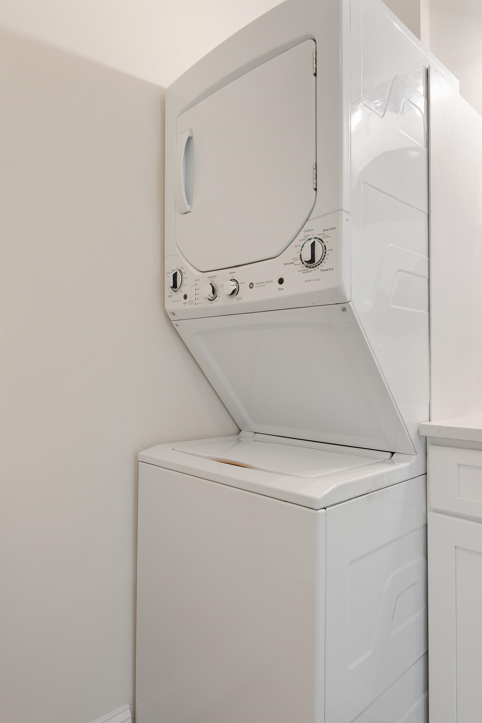 6109 Atlantic Avenue Unit: 403